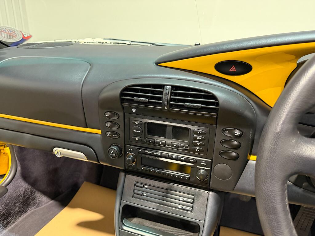 Porsche Boxster view 43