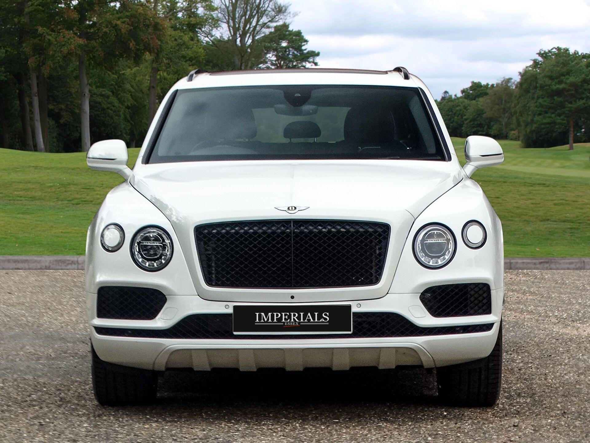 Bentley Bentayga view 11
