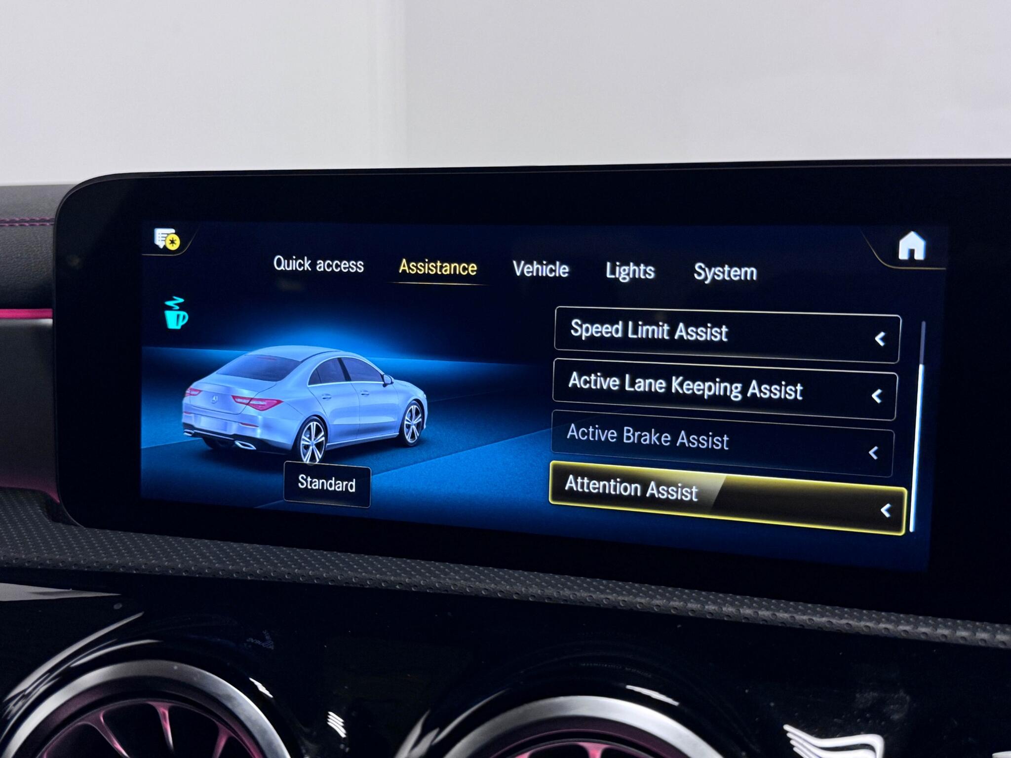 Mercedes-Benz Cla view 48