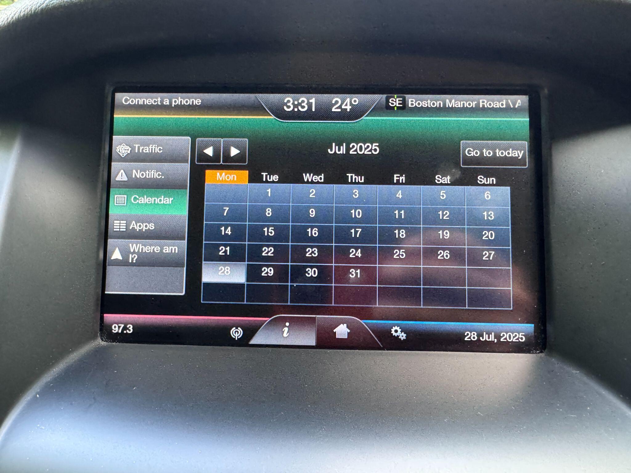 2016 Ford Focus image 32