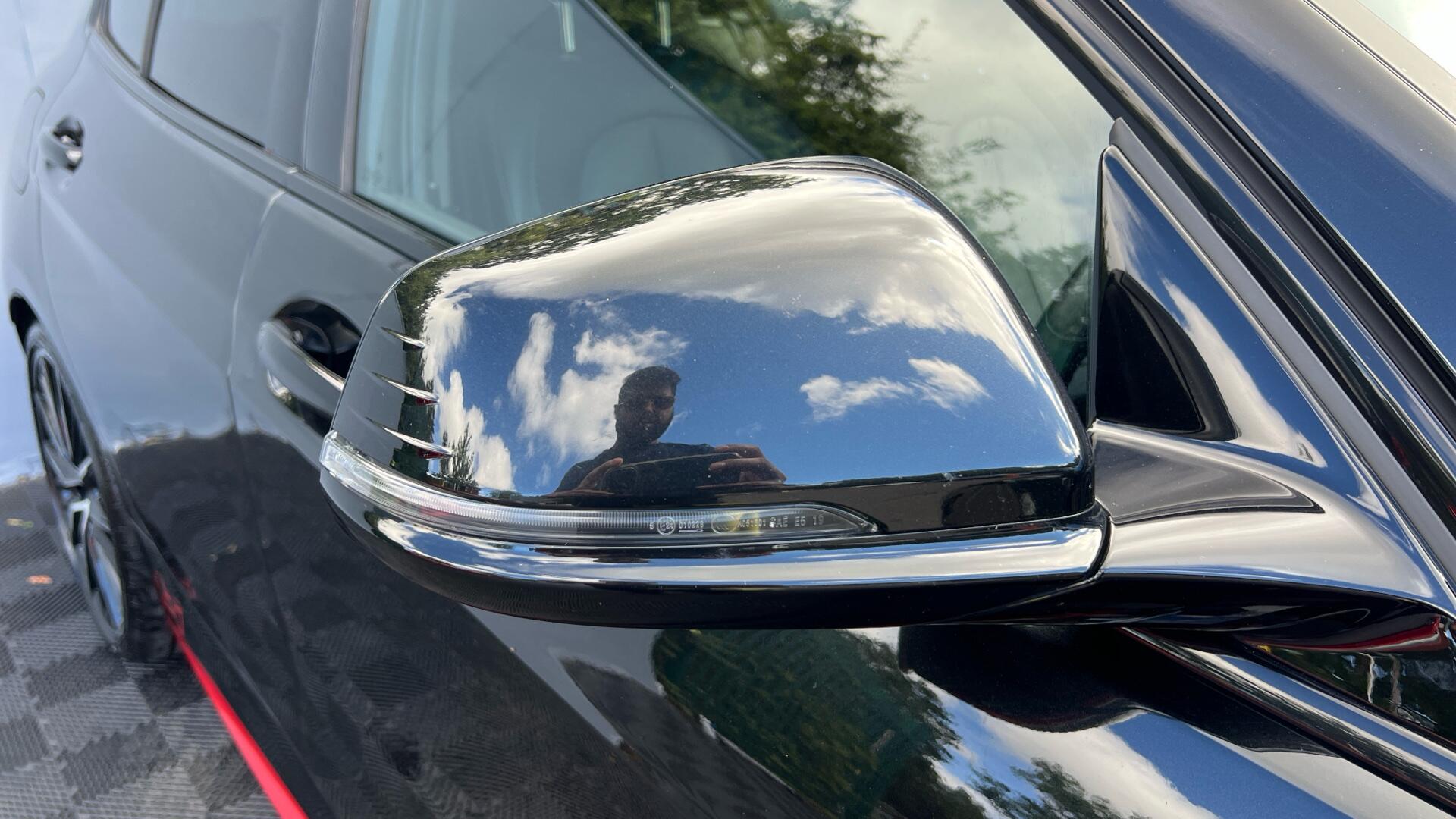 BMW 1 Series view 26