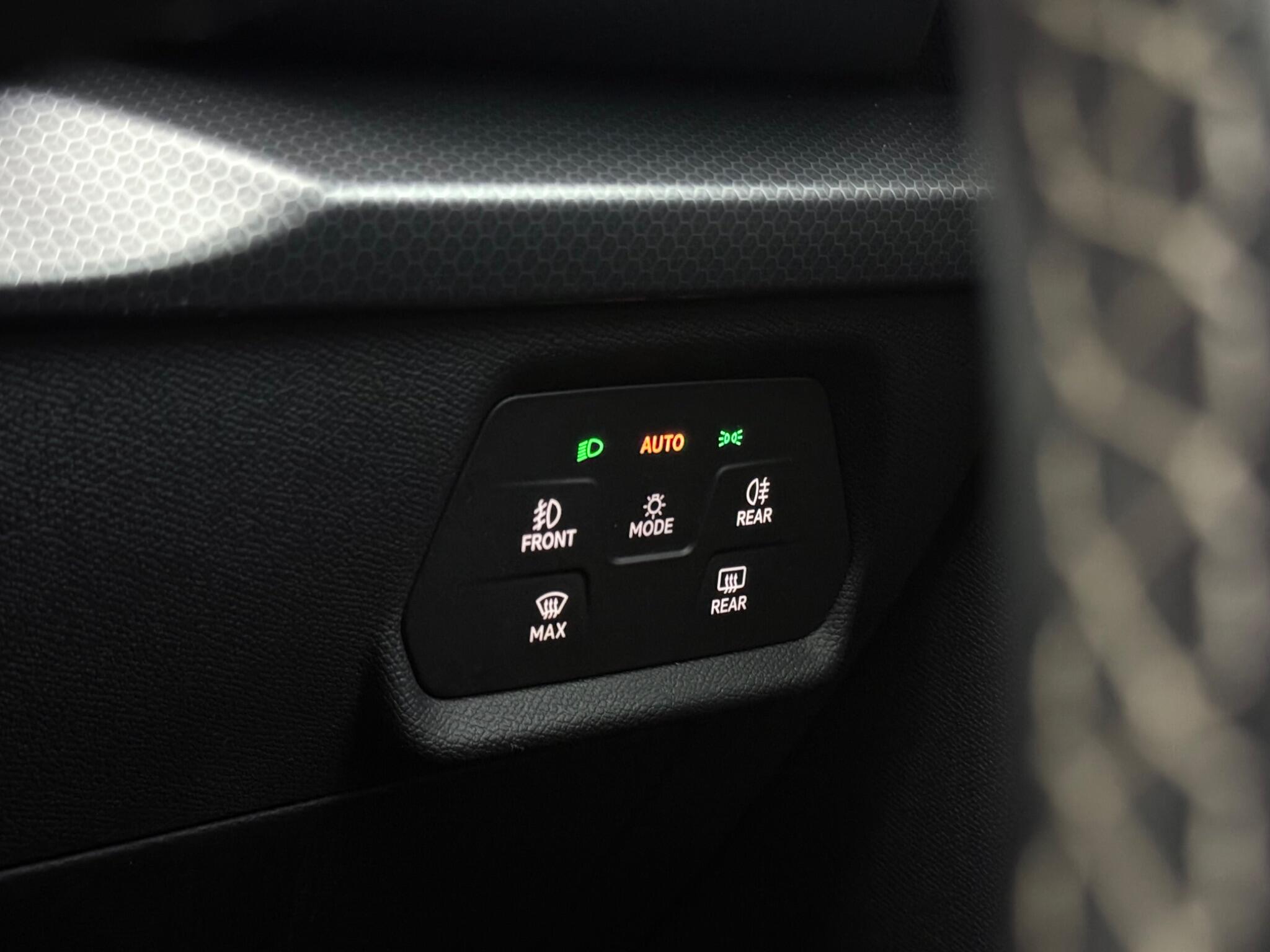 Seat Leon view 16