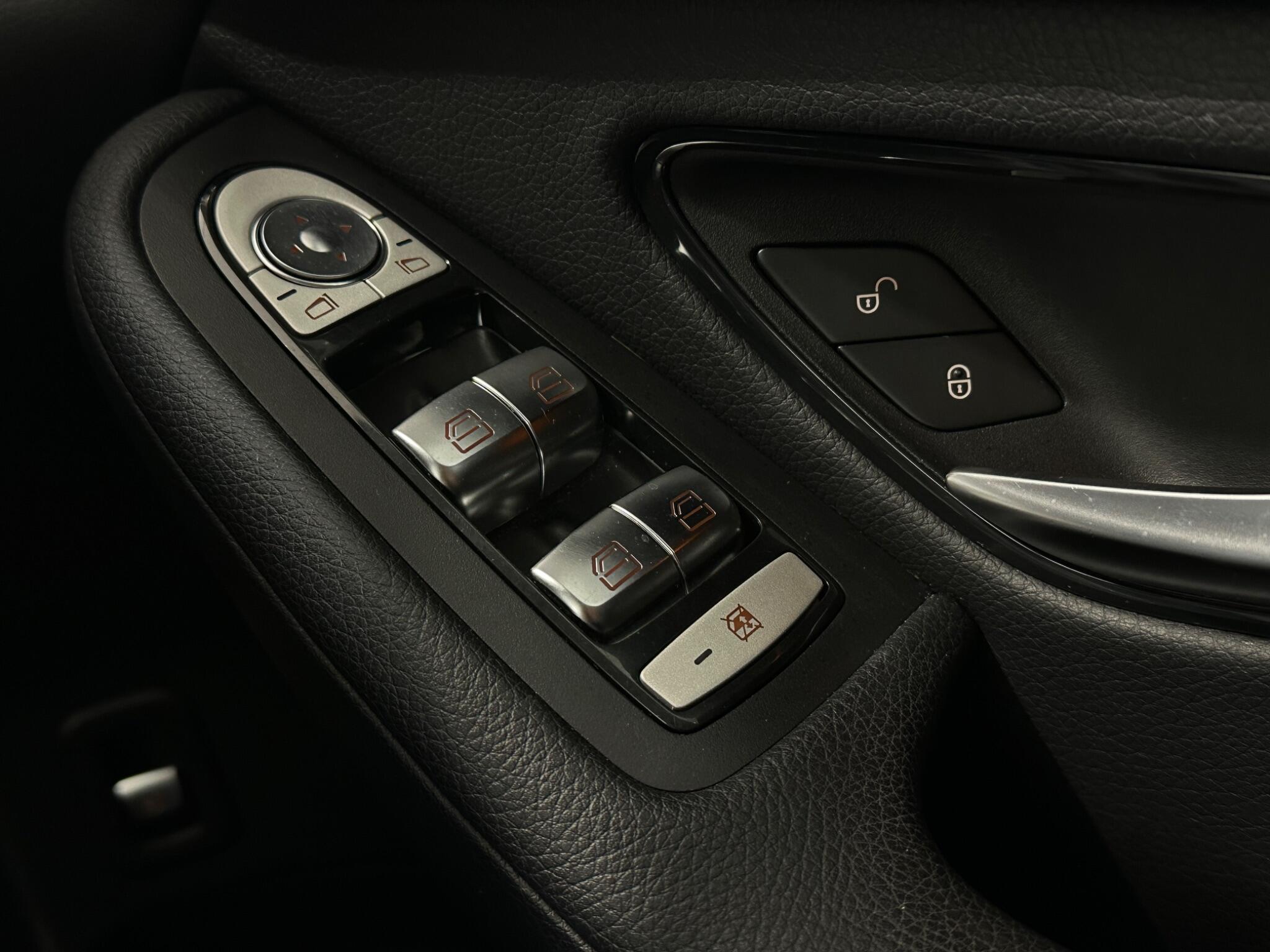 Mercedes-Benz GLC view 19