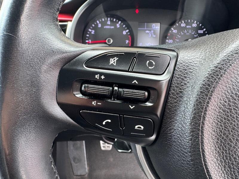 Kia Rio view 27