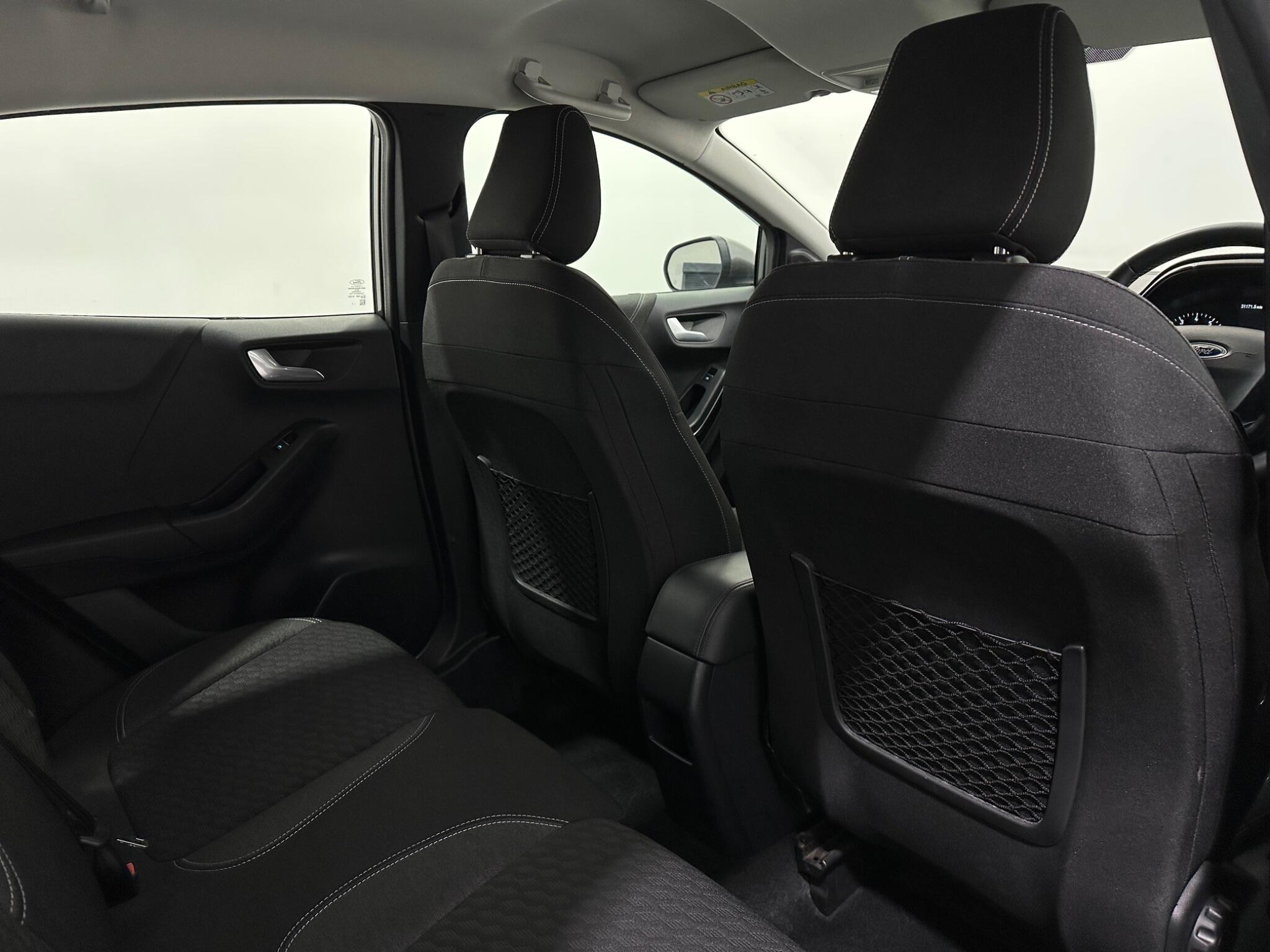 Ford Puma view 39