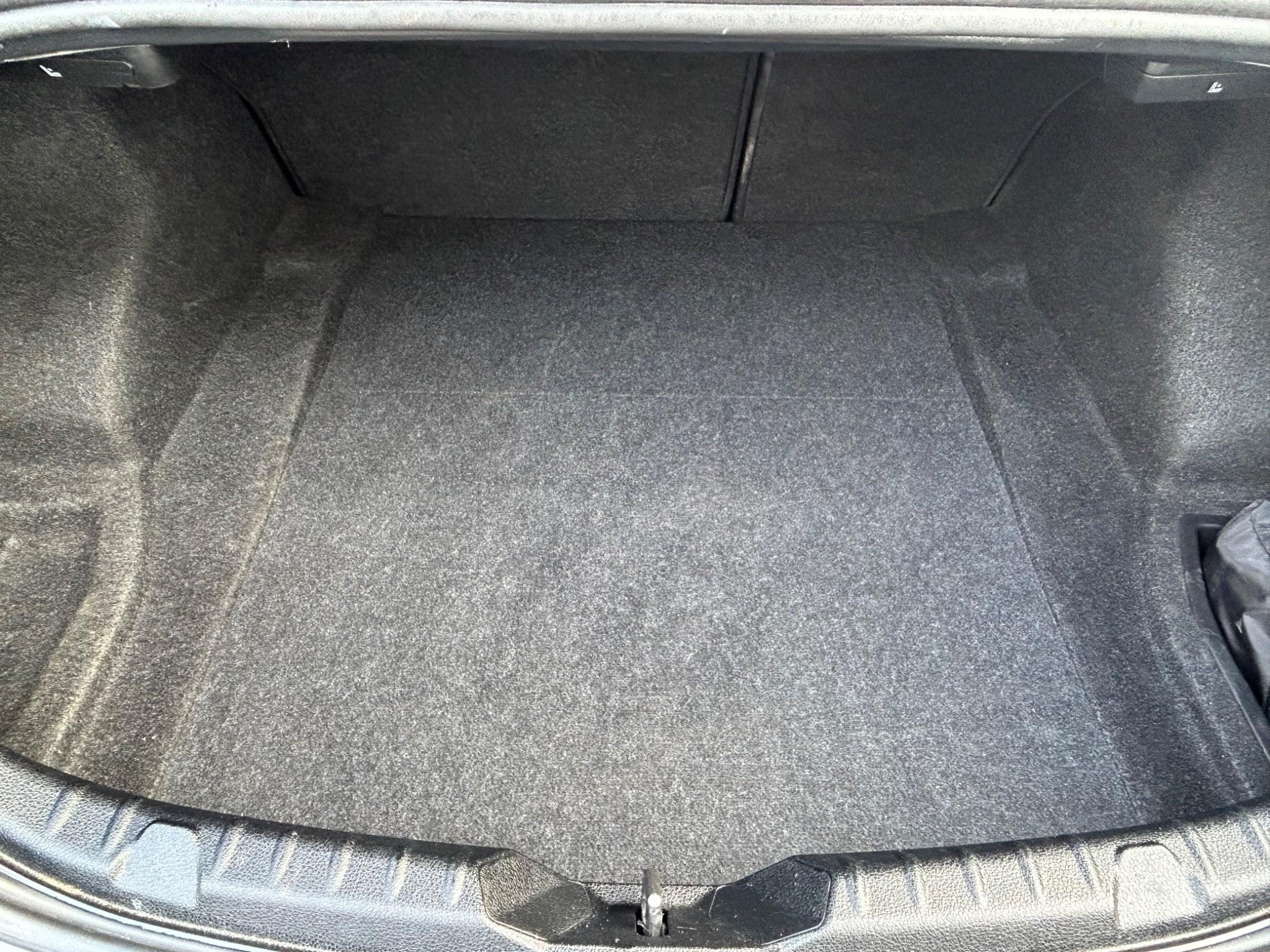 BMW 2 Series view 29