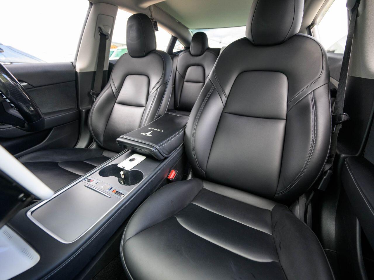 Tesla Model 3 view 25