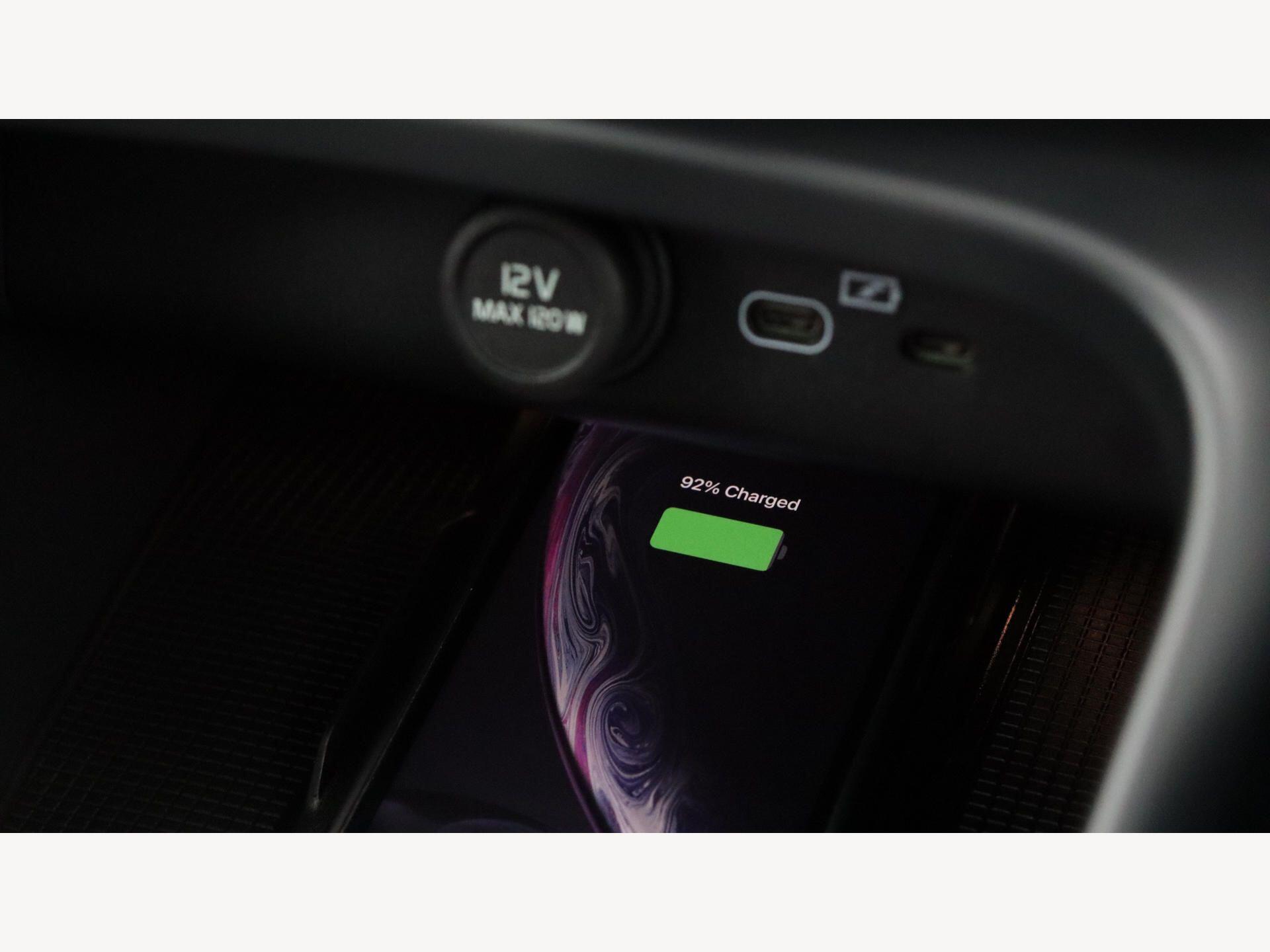 Volvo XC40 view 30