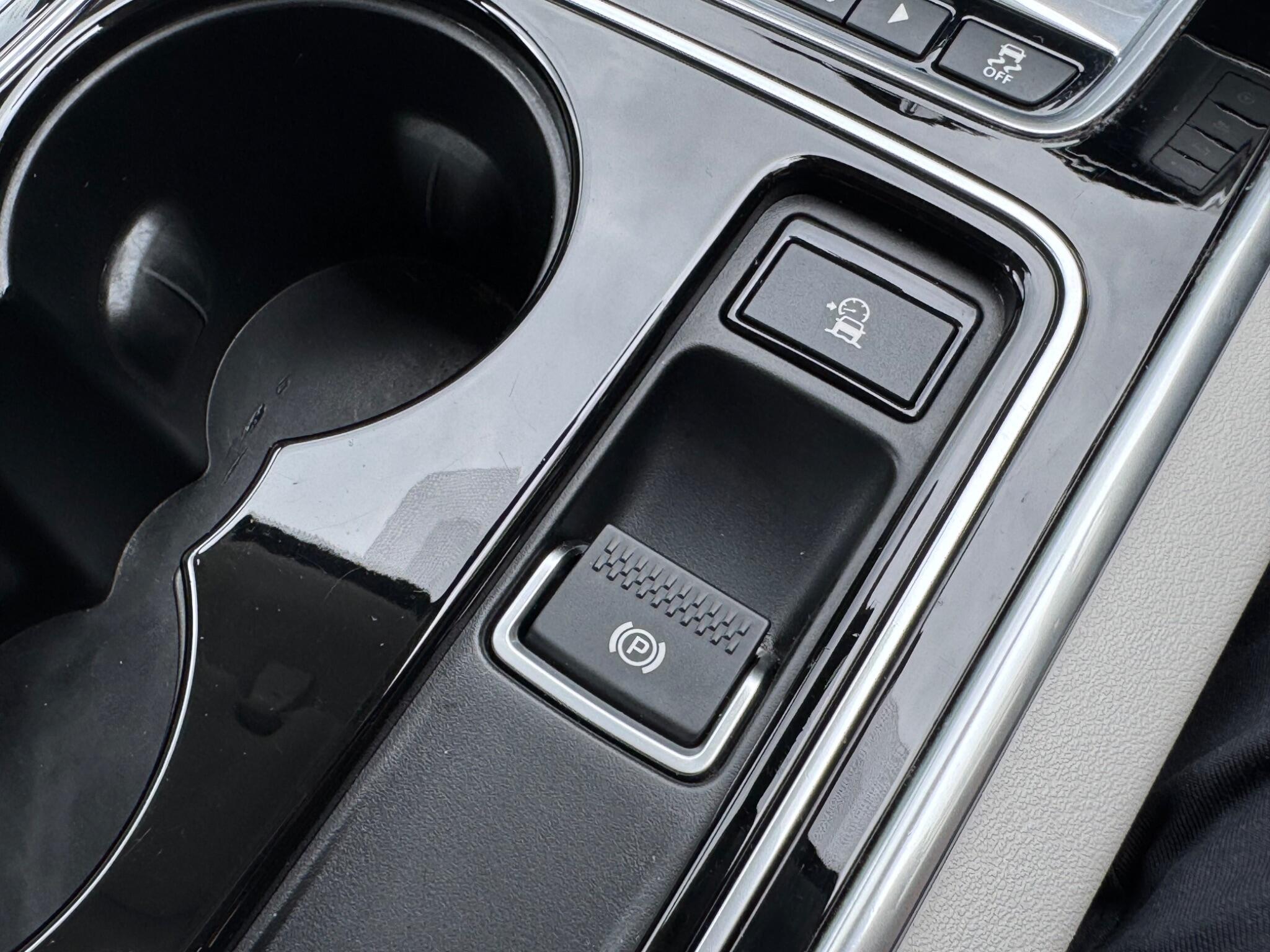 Jaguar Xe view 21