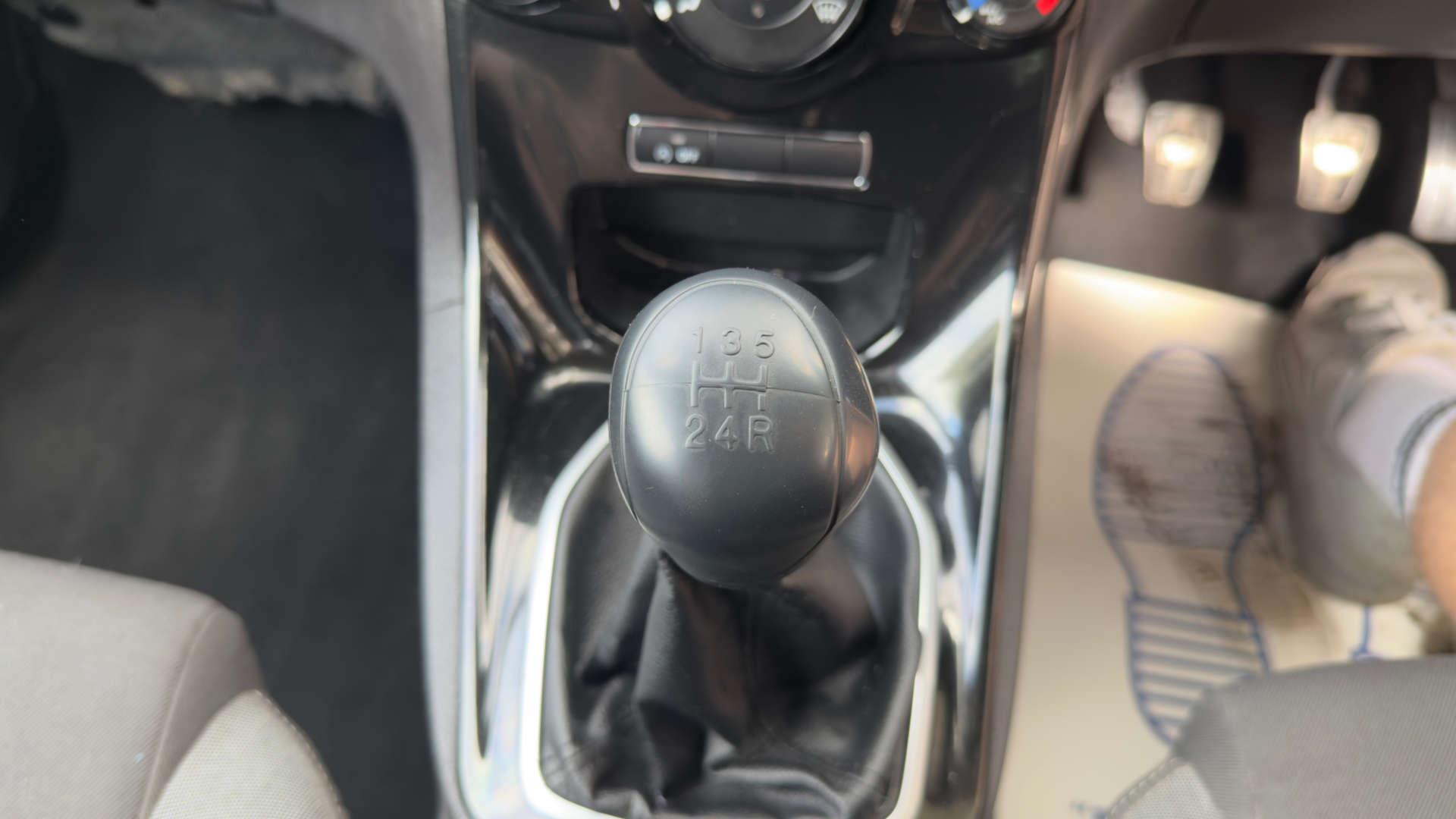 Ford Fiesta view 27