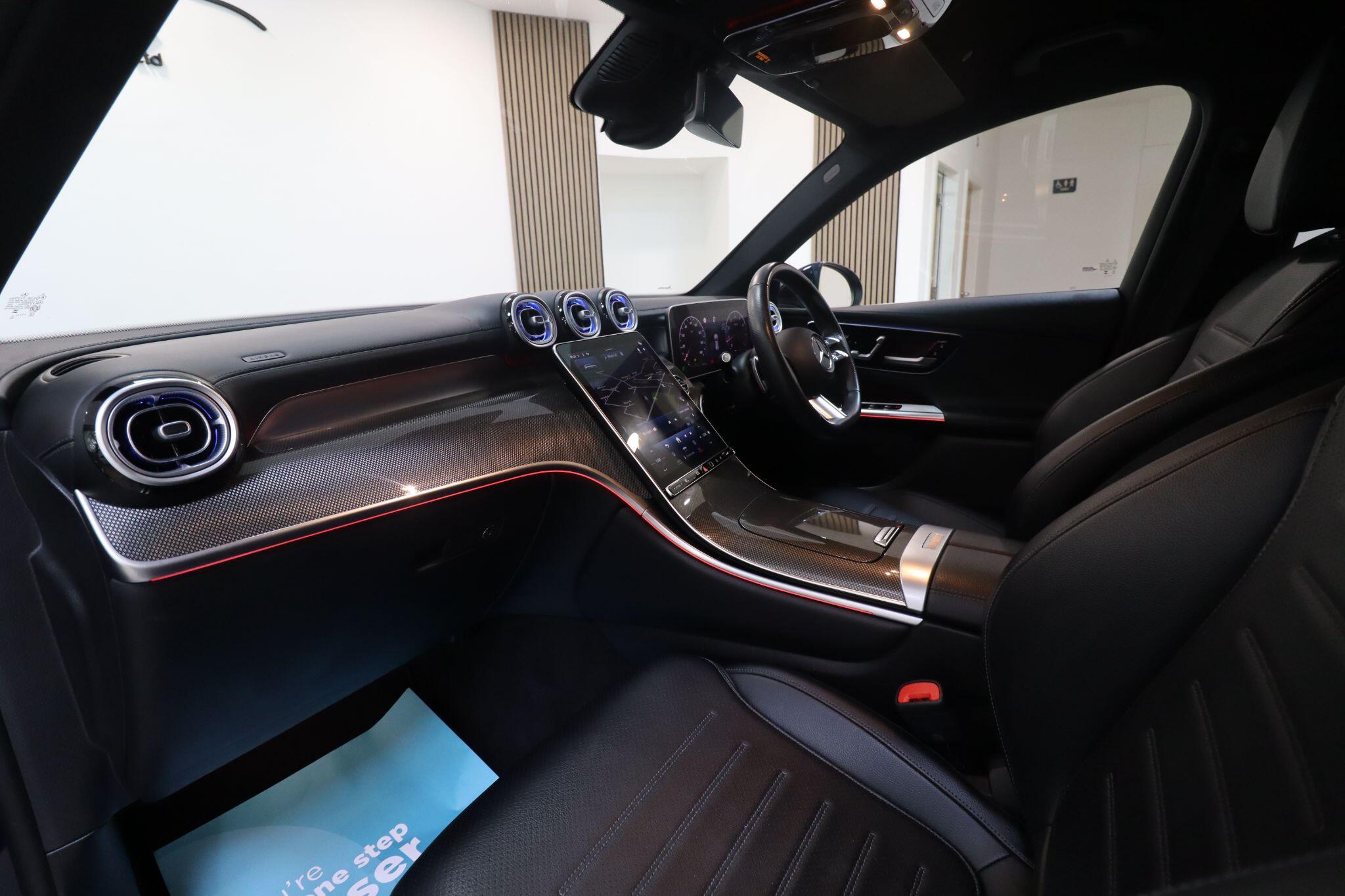Mercedes-Benz GLC view 10