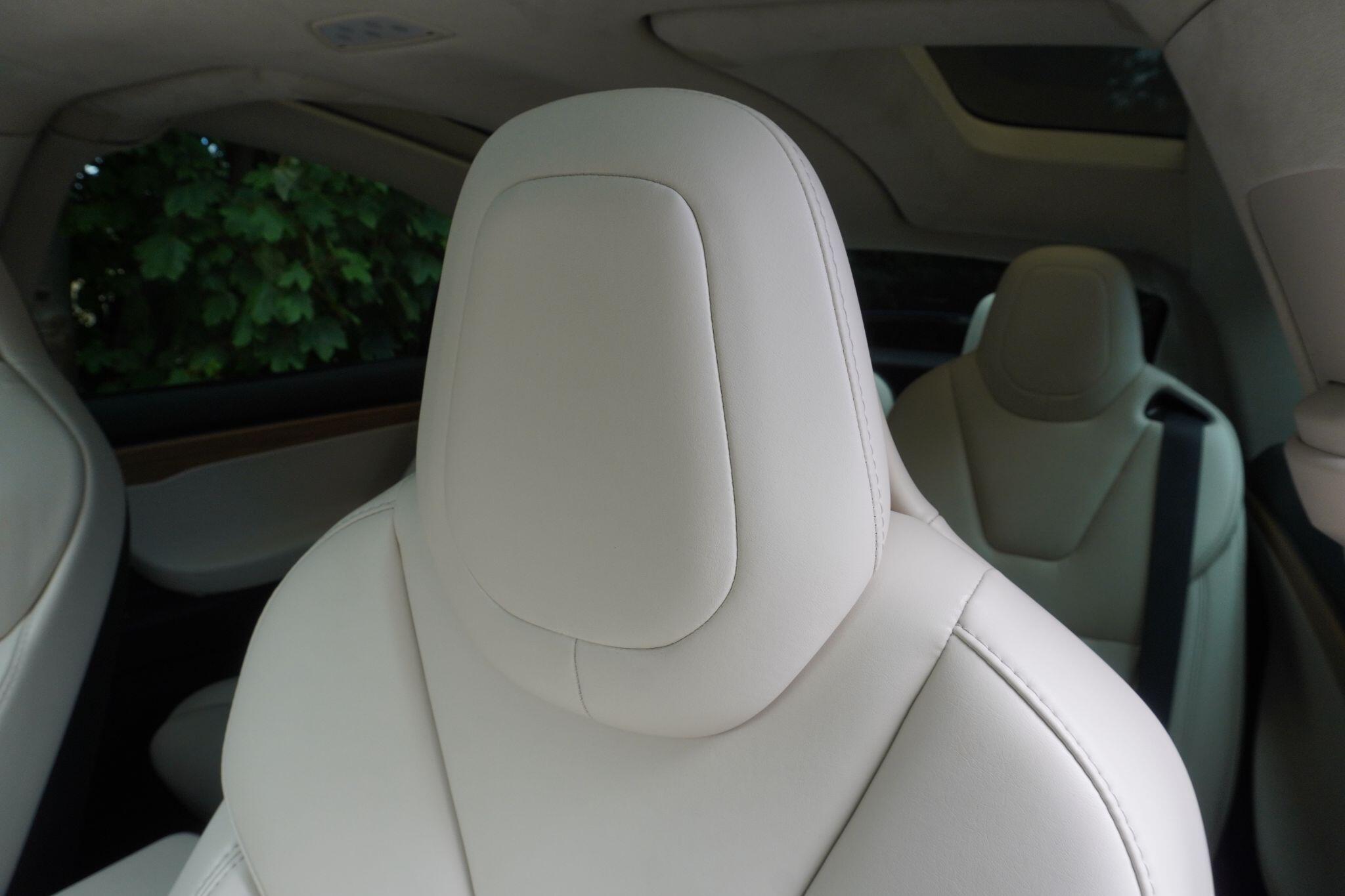 Tesla Model X view 60