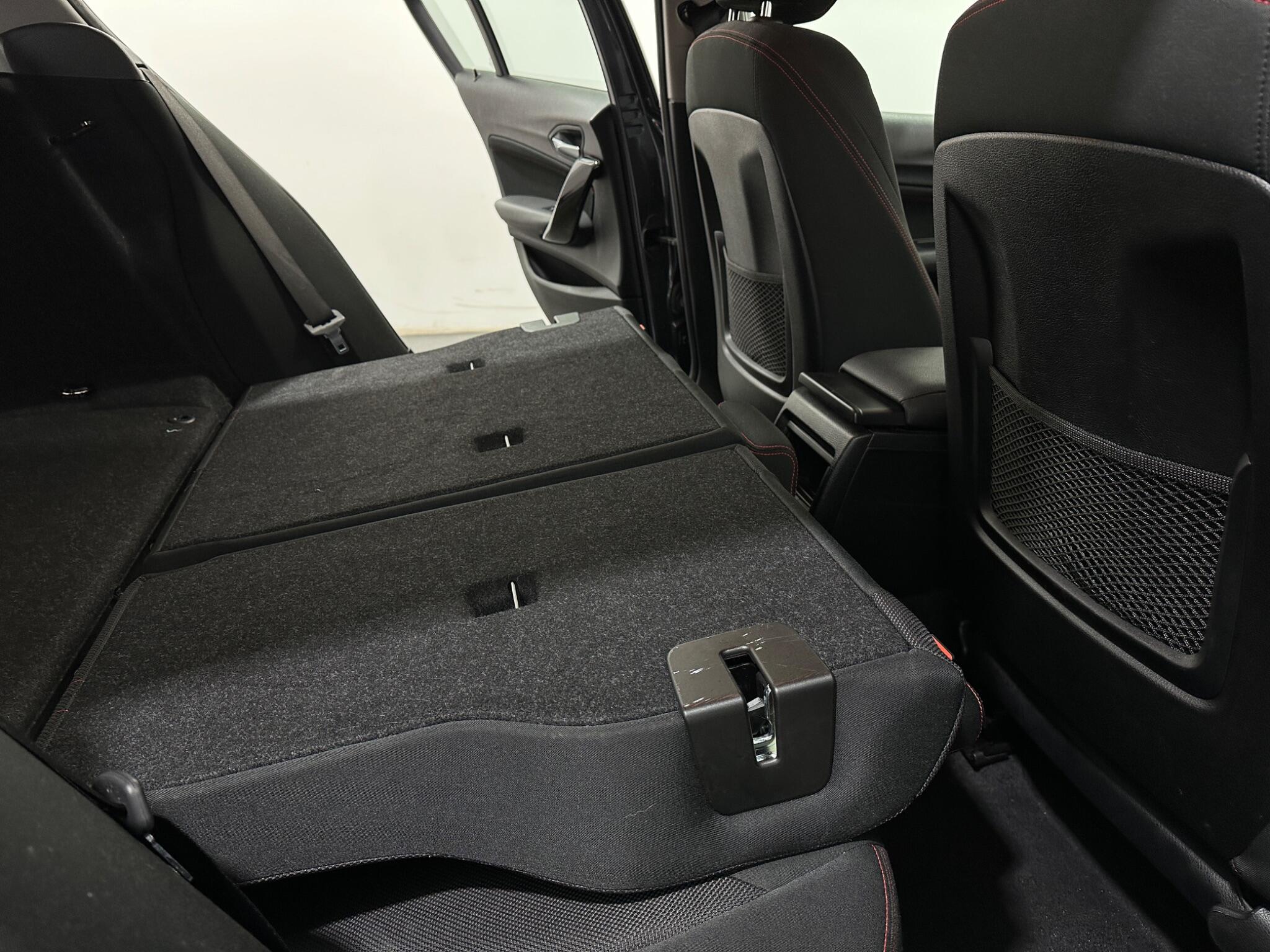 BMW 1 Series view 46