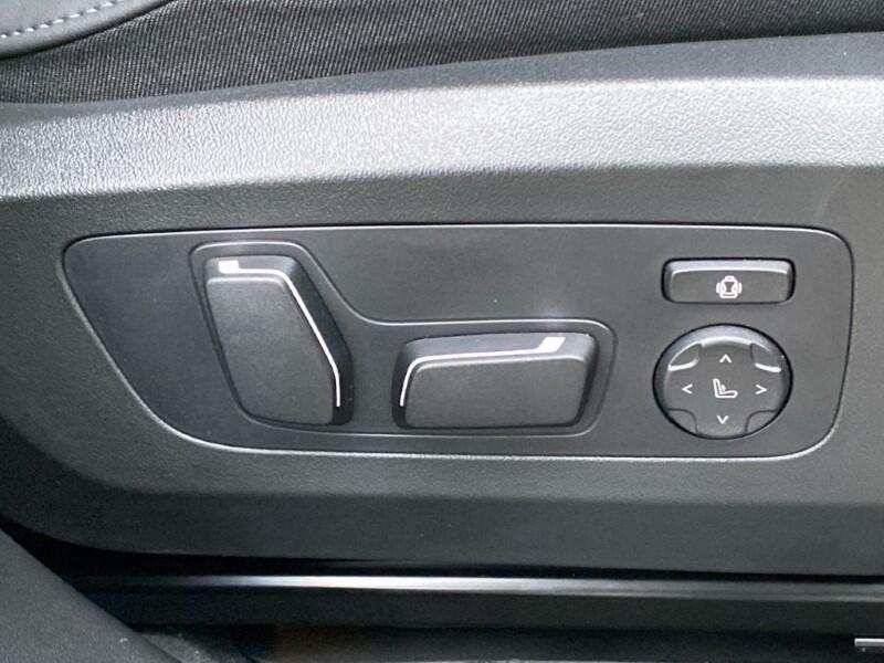 BMW X3 view 24