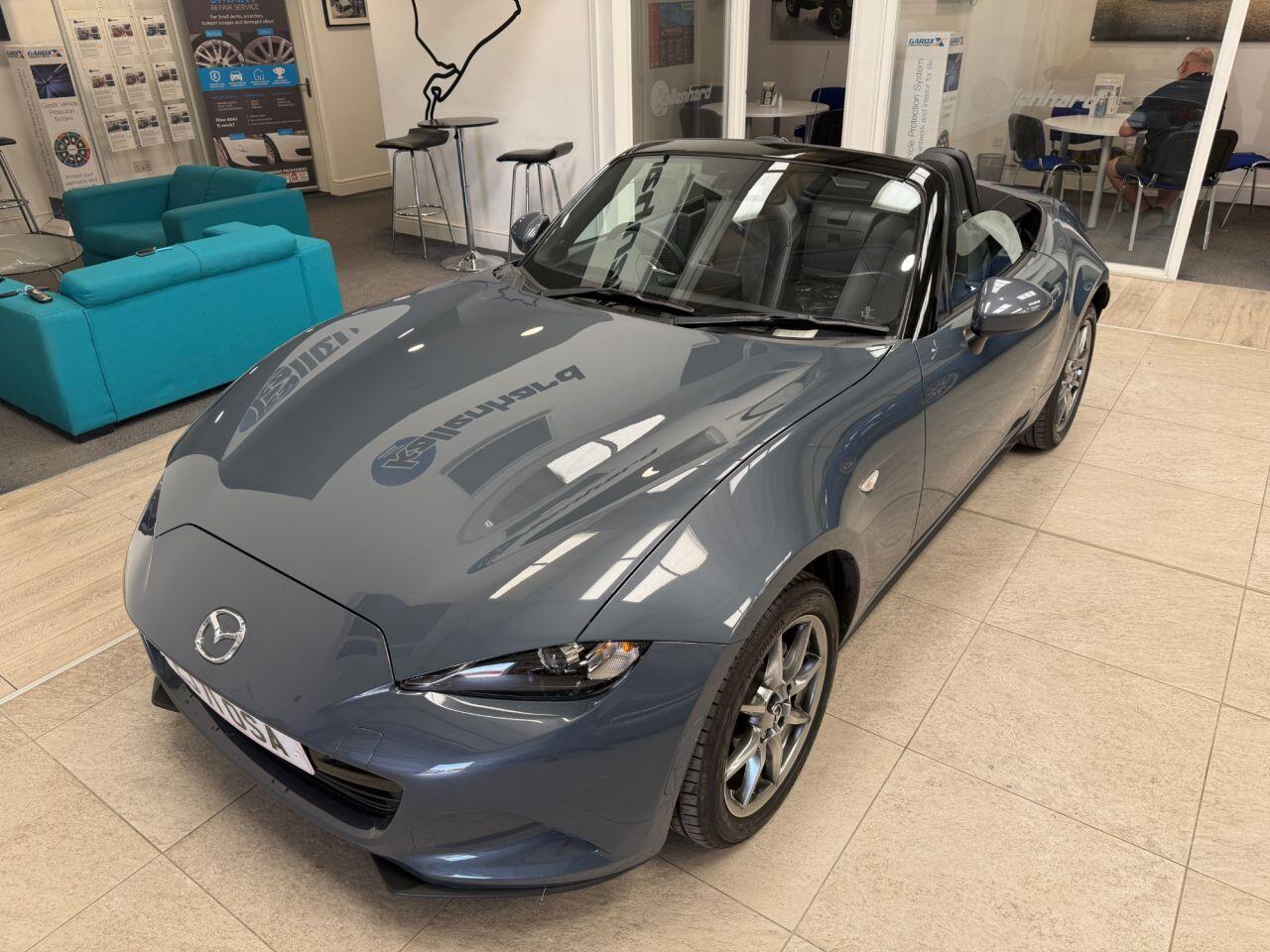 Mazda Skyactiv-G view 10