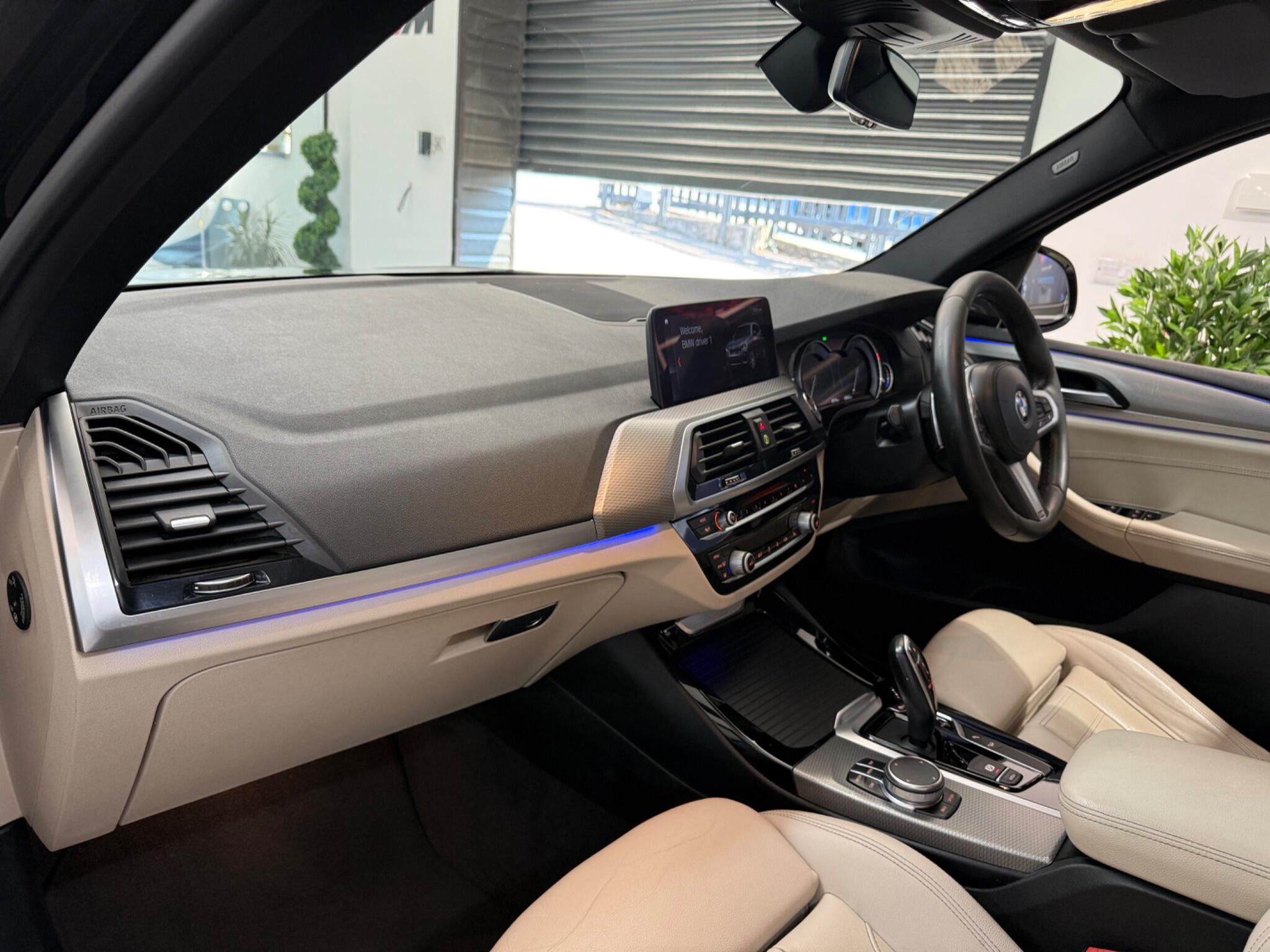 BMW X3 view 30