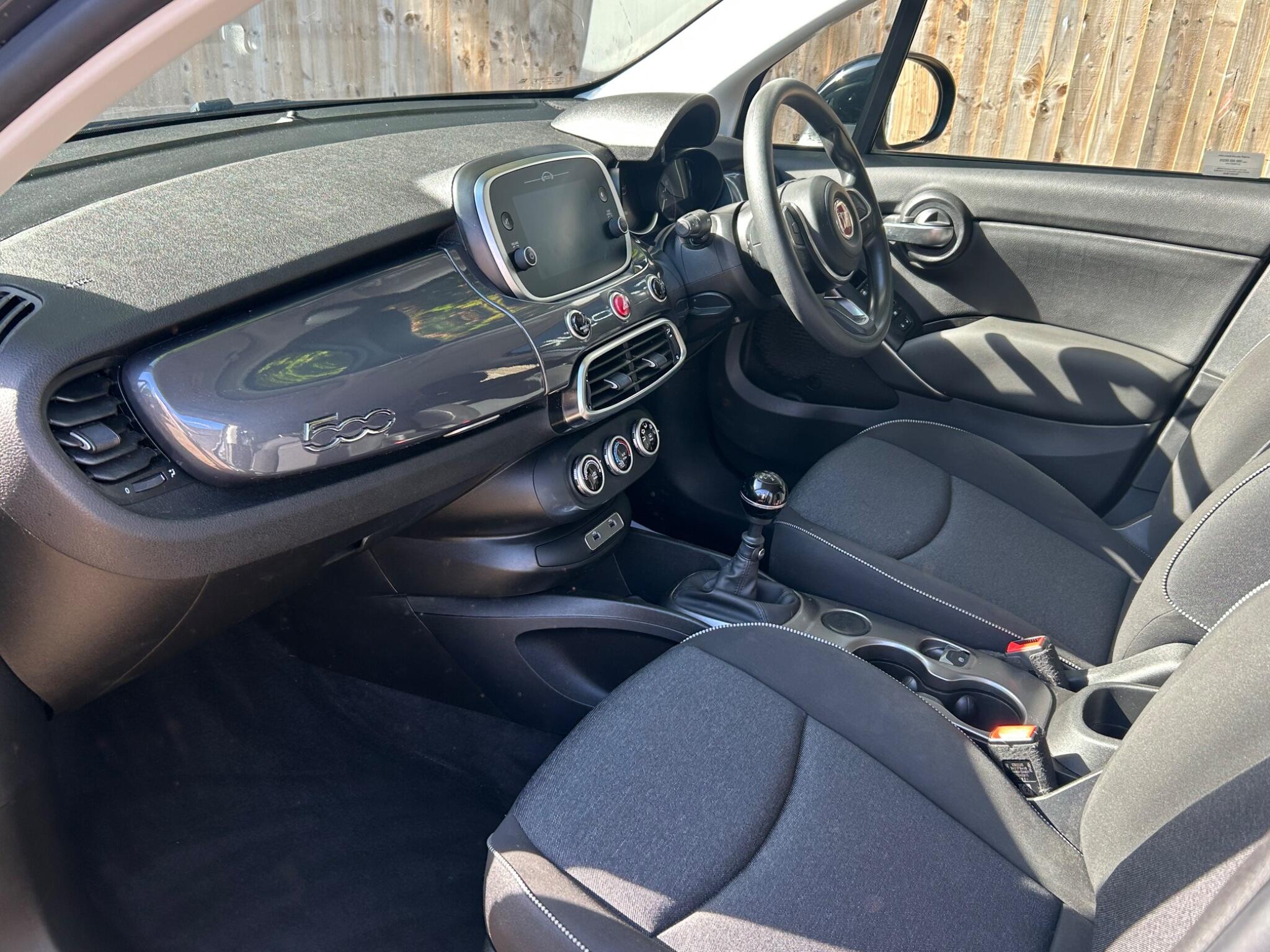 Fiat 500x view 32