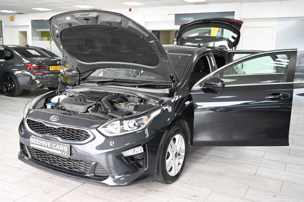Kia Ceed view 12