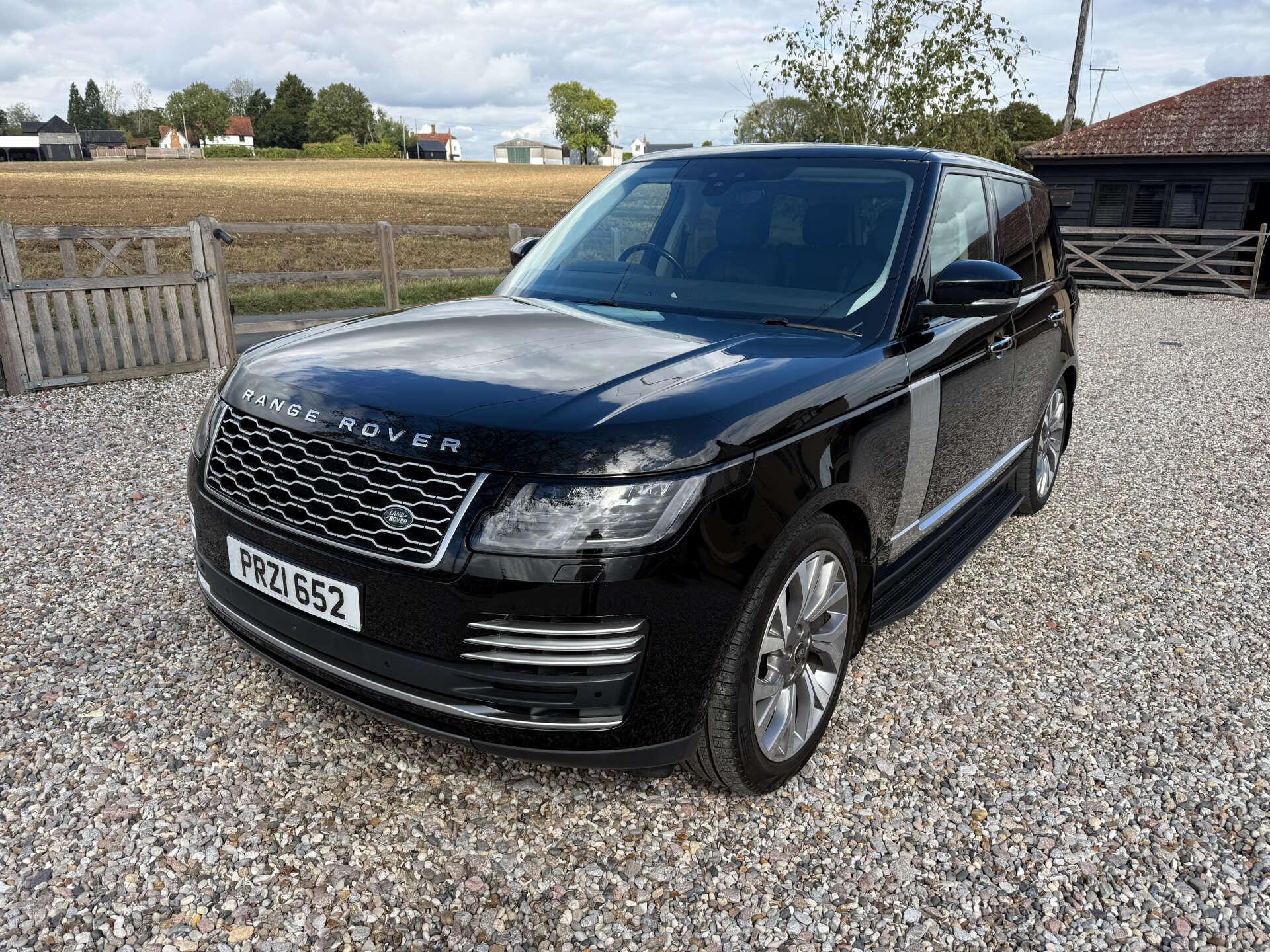 Land Rover Range Rover view 2