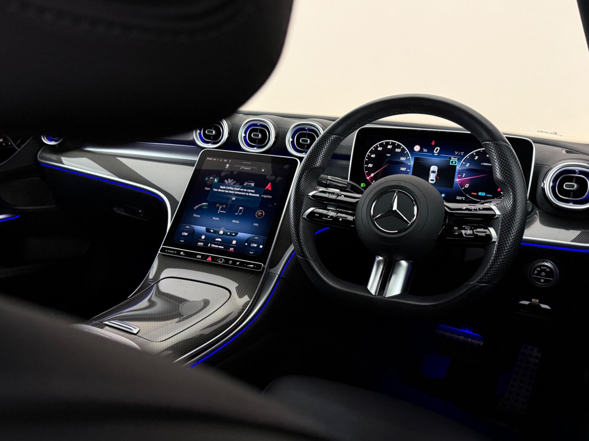 Mercedes-Benz C-Class view 12