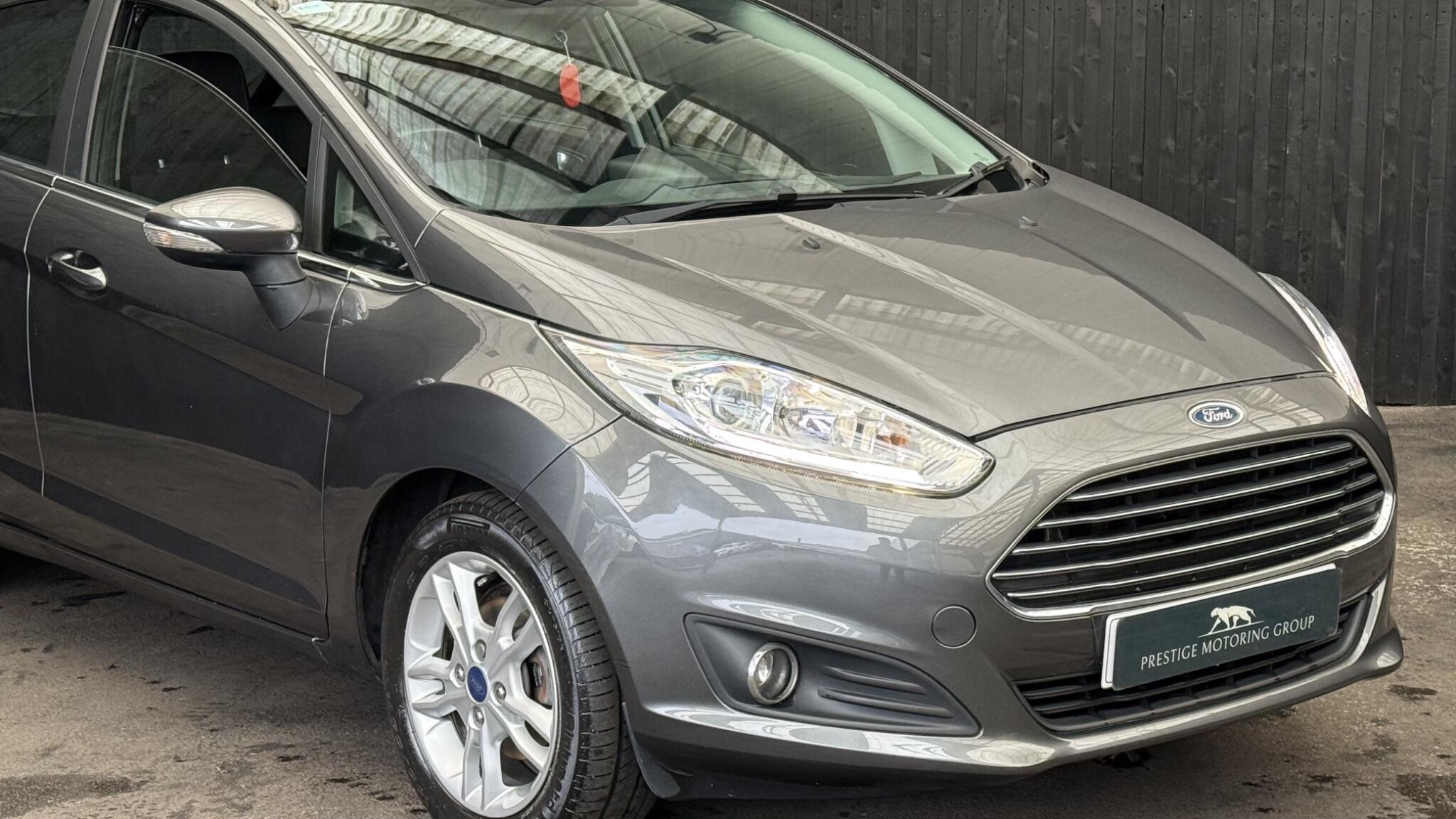 Ford Fiesta view 3