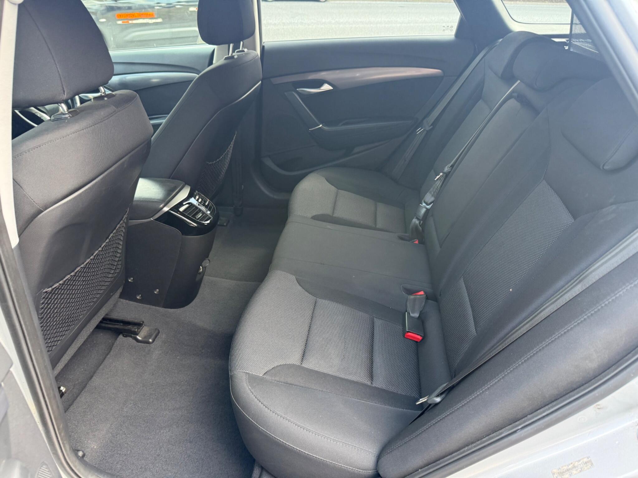 Hyundai I40 view 17