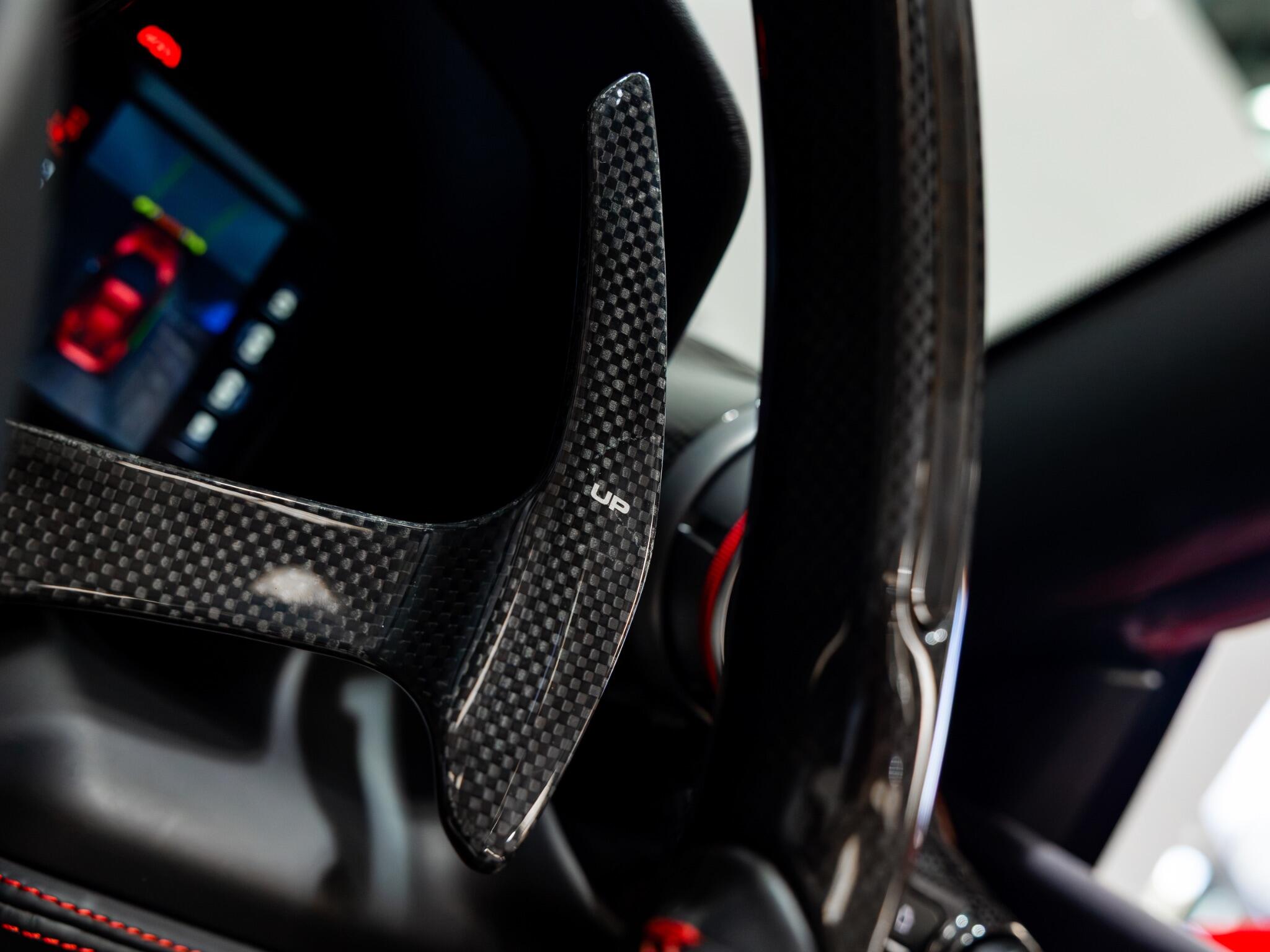 Ferrari F8 Tributo view 22