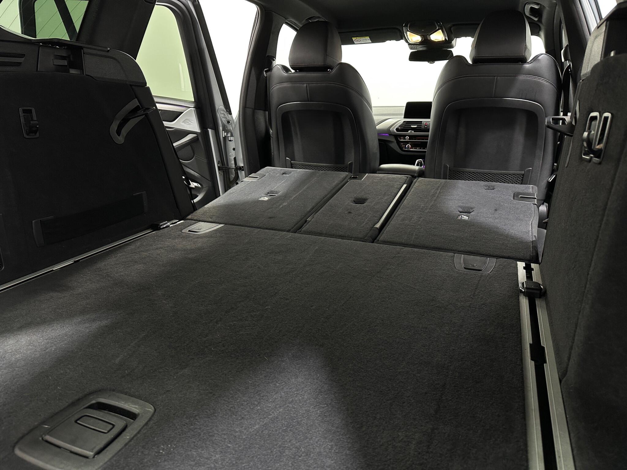 BMW X3 view 44