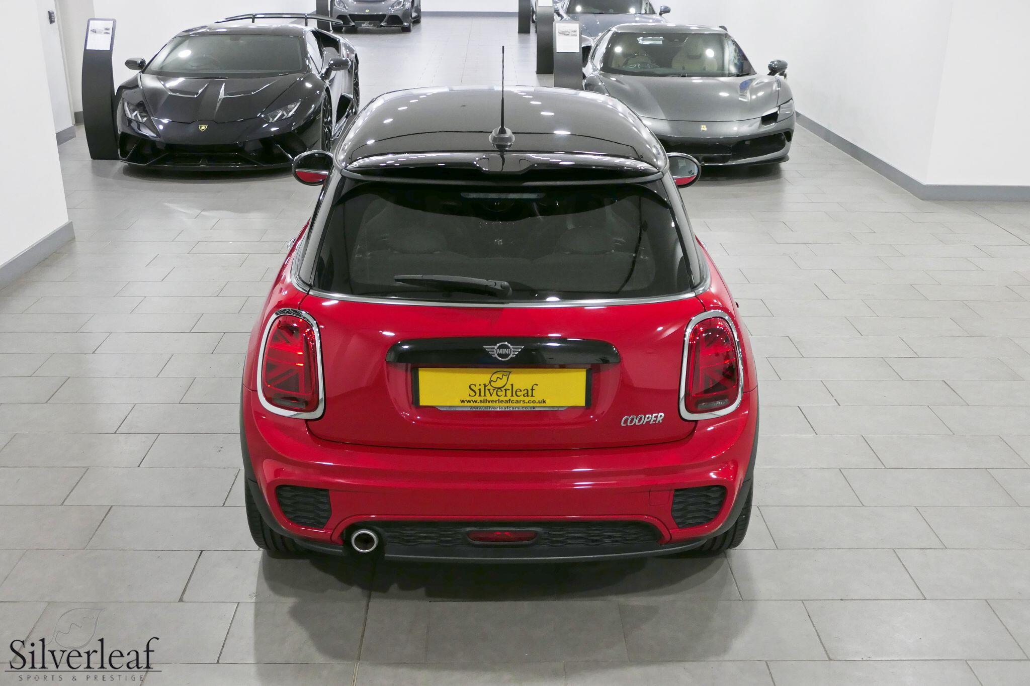 Mini Cooper view 36