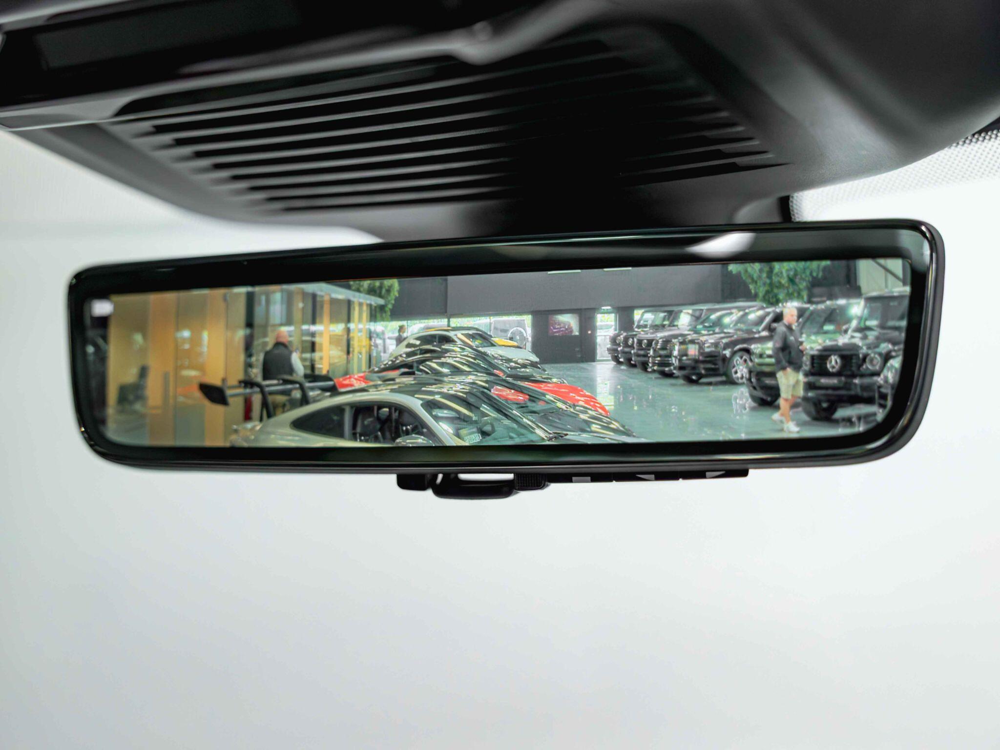 Land Rover Range Rover Sport view 16