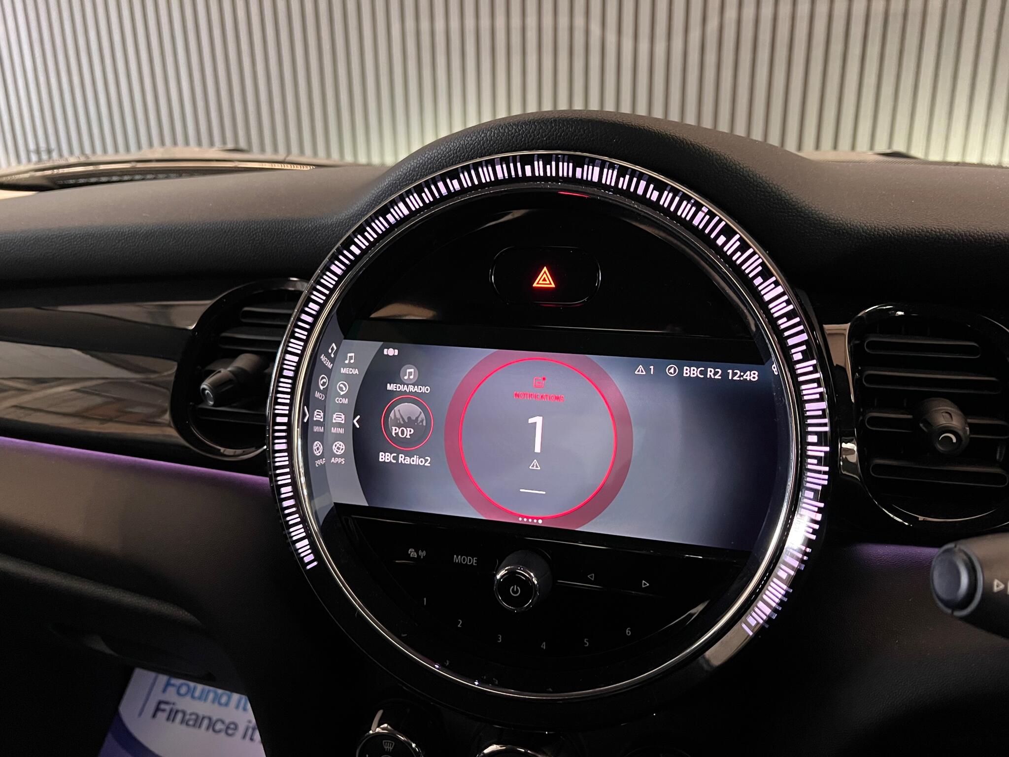 Mini Hatch view 29
