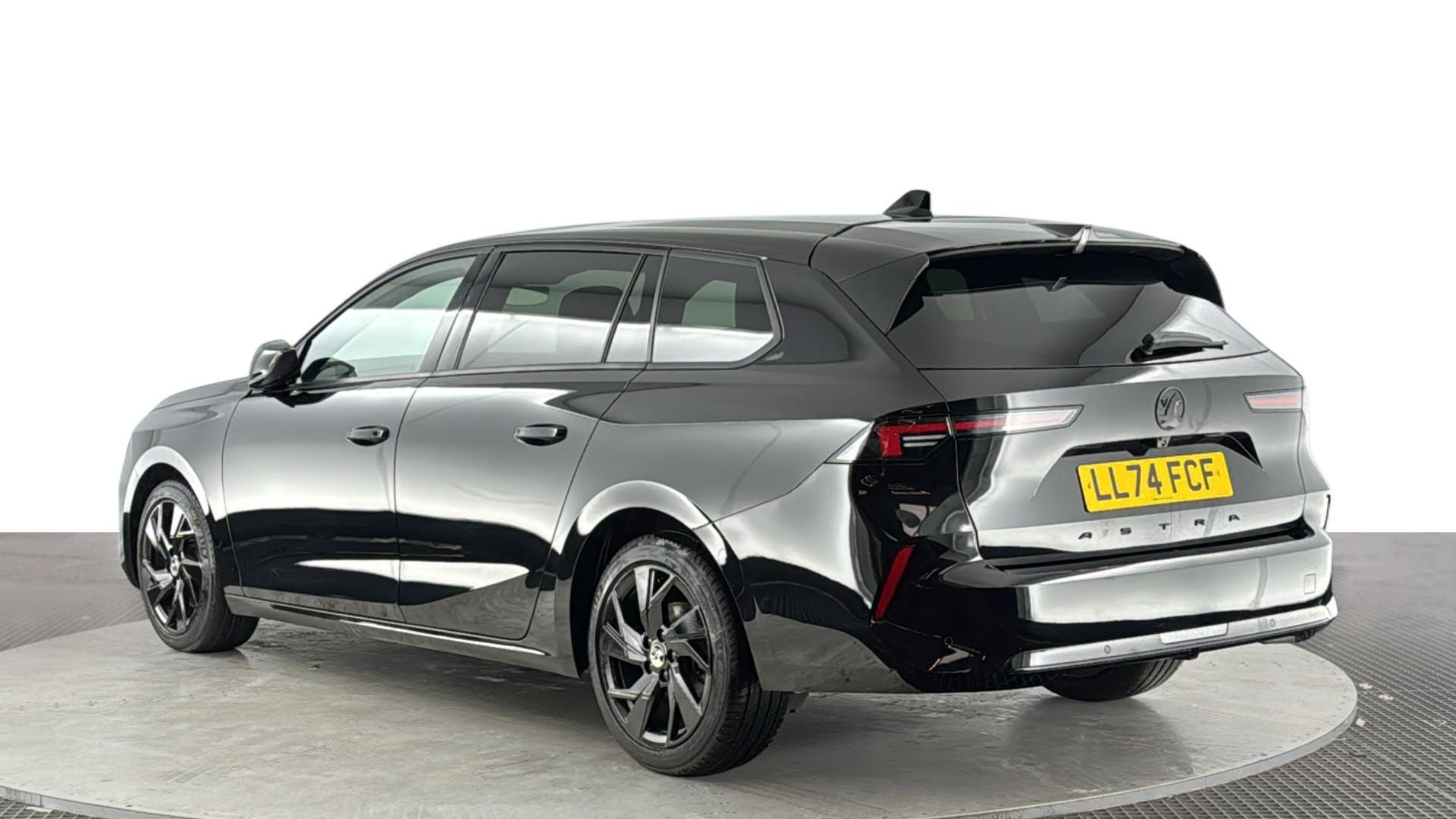 Vauxhall Astra view 6