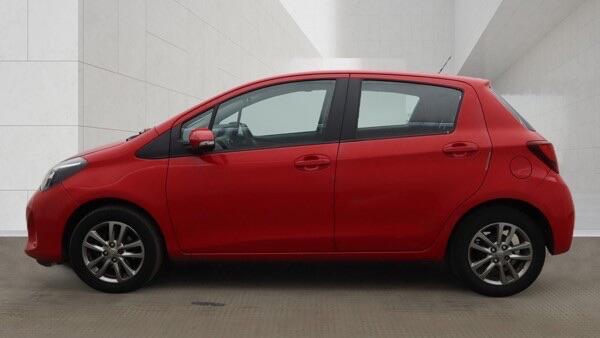 Toyota Yaris view 6