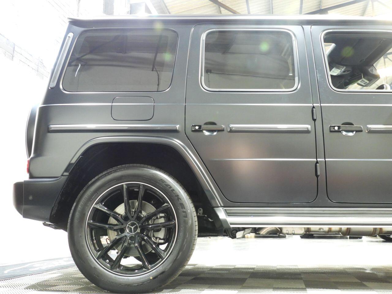 Mercedes-Benz G Class view 2