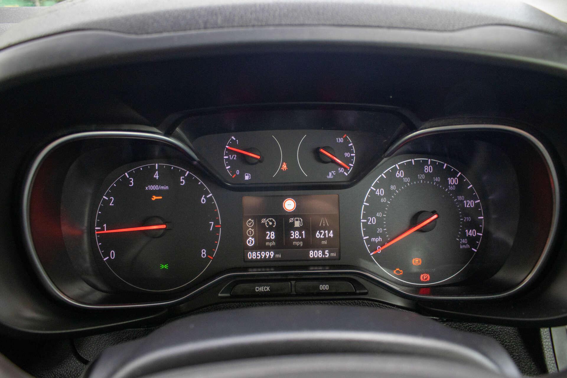 Vauxhall Combo Life view 17
