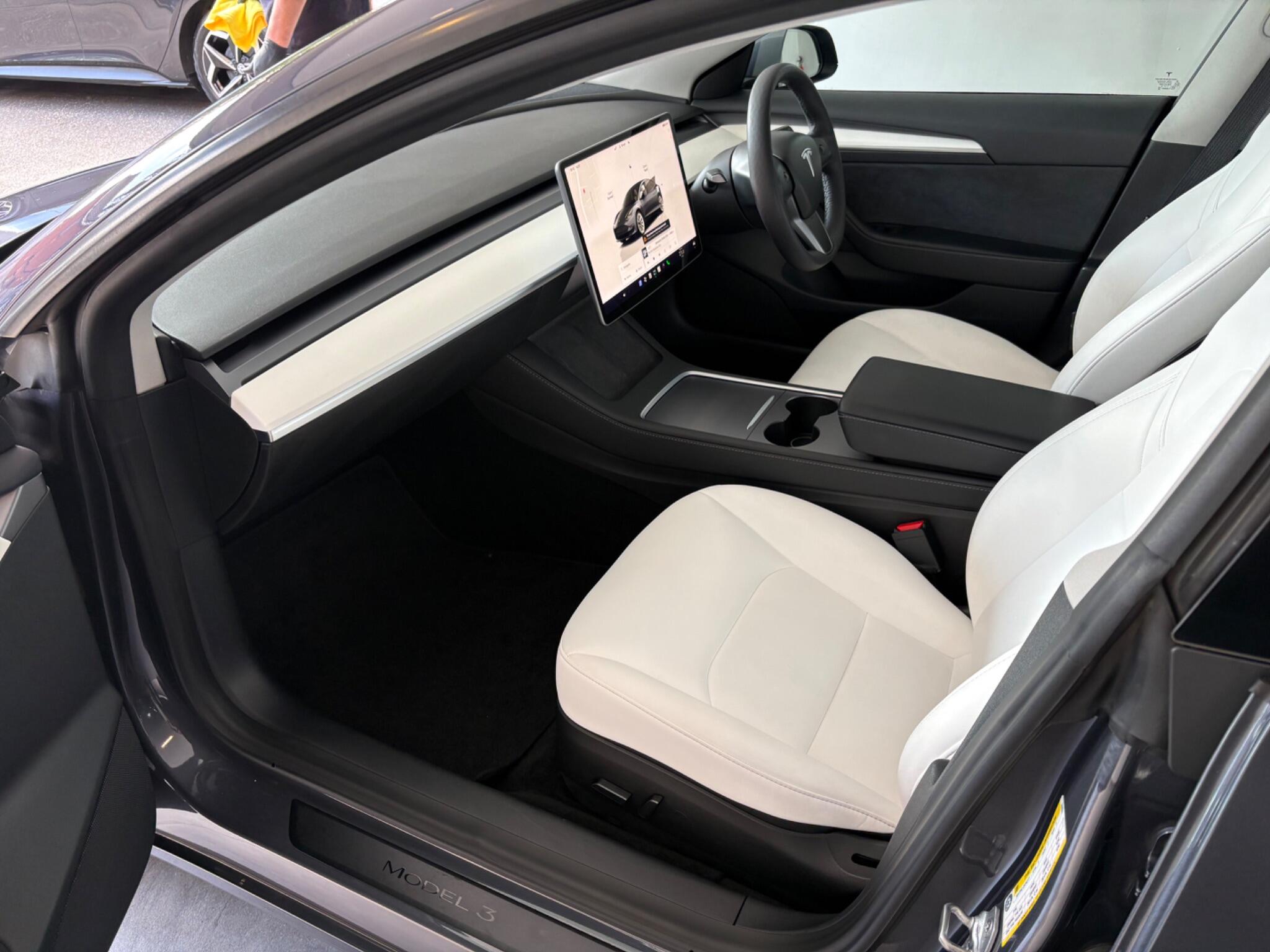 Tesla Model 3 view 16