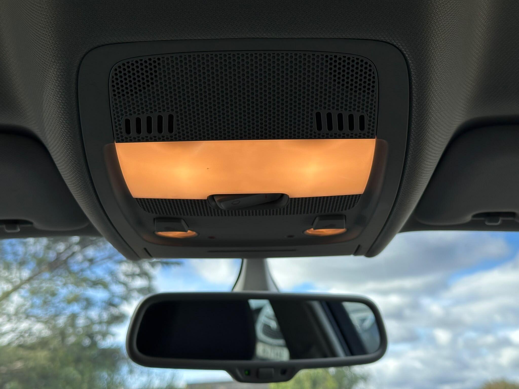 Audi A4 view 50