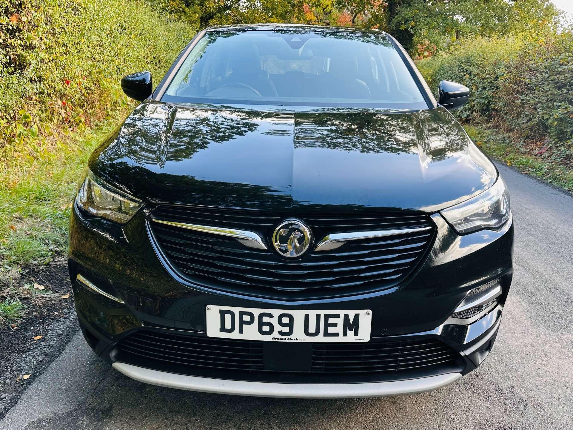 Vauxhall Grandland X view 45
