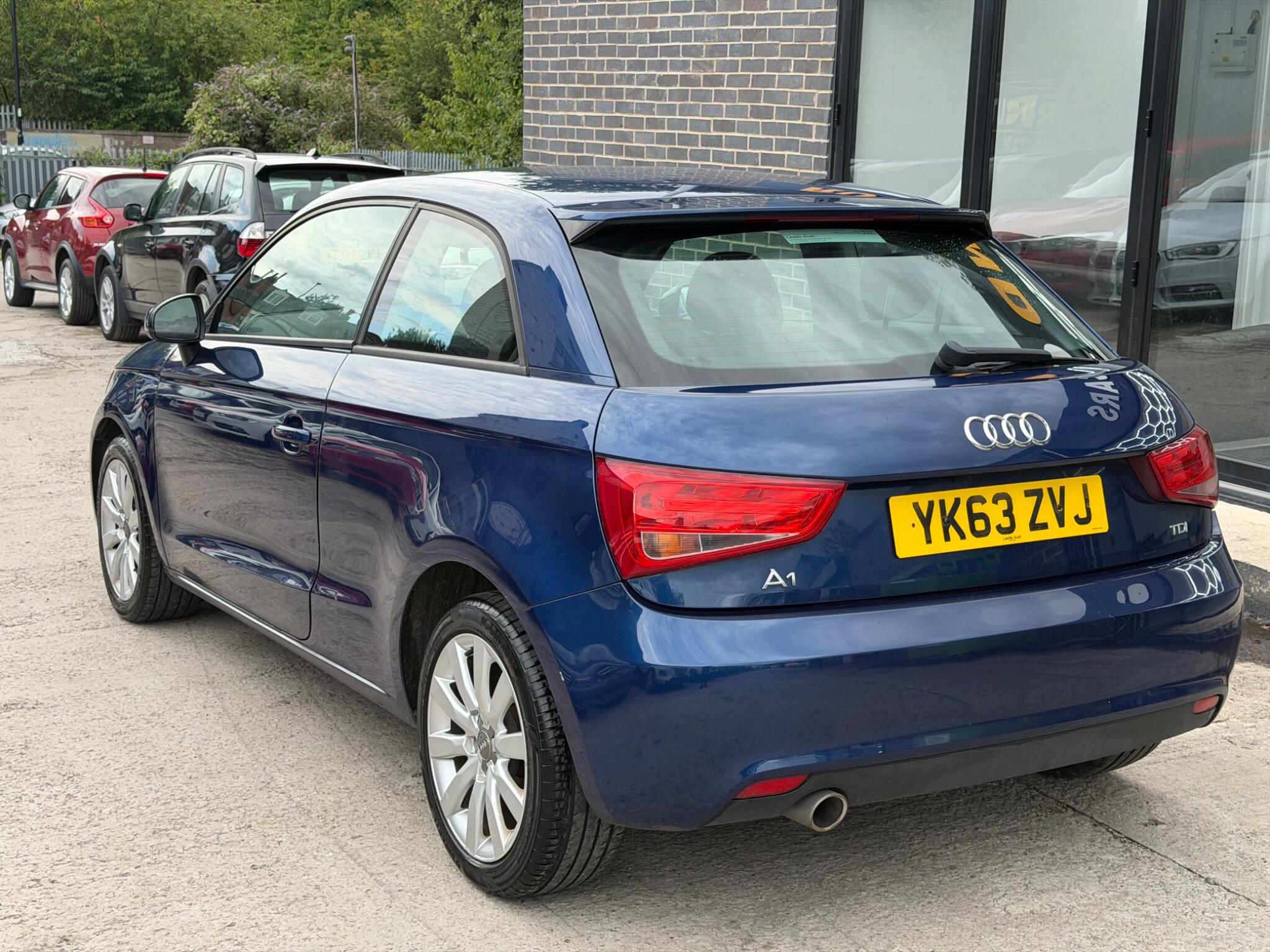 Audi A1 view 6