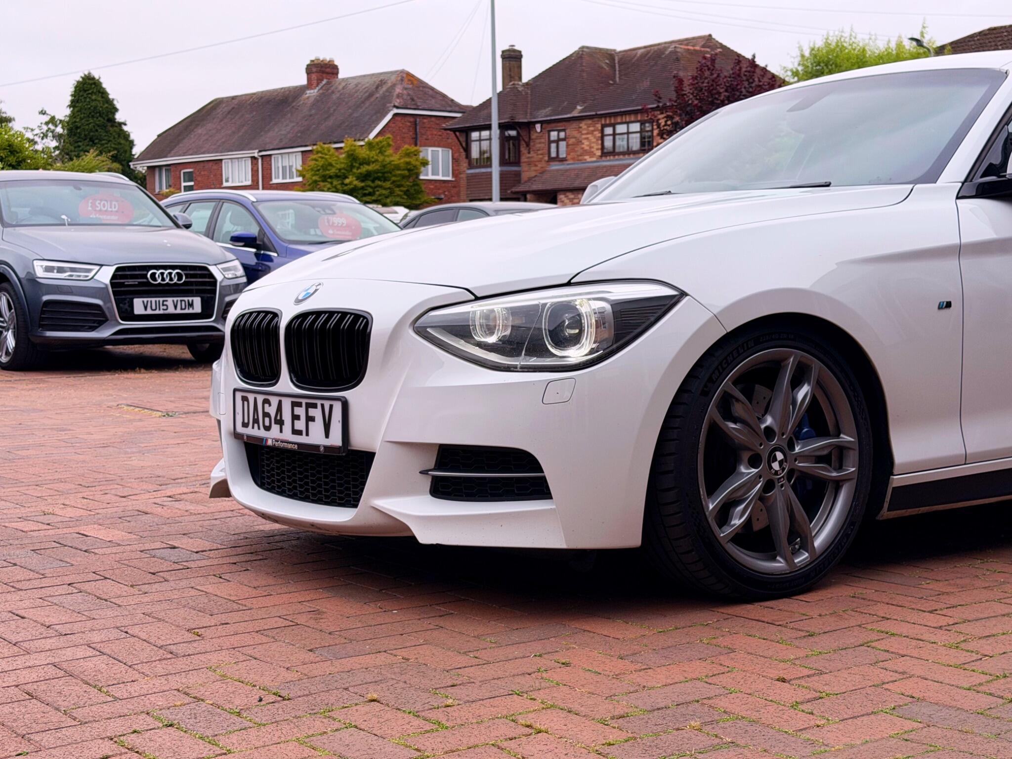 BMW 1 Series view 35