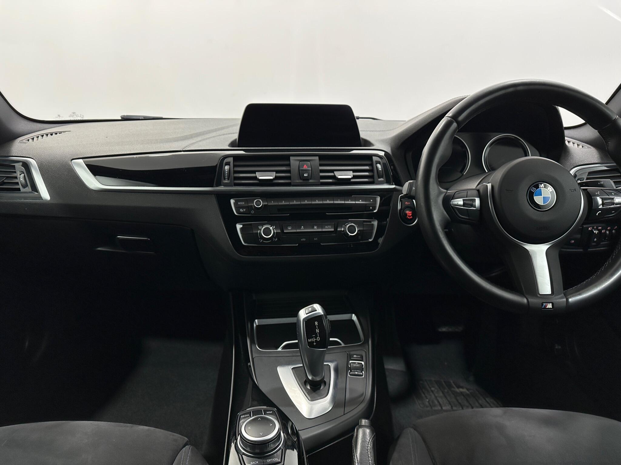 BMW 2 Series view 20