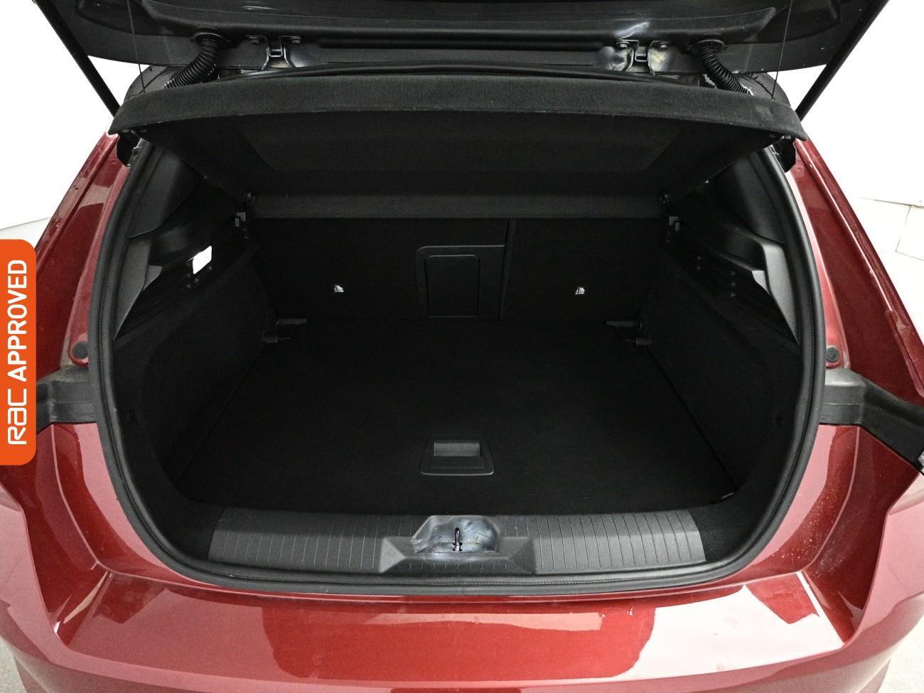 Vauxhall Astra view 13