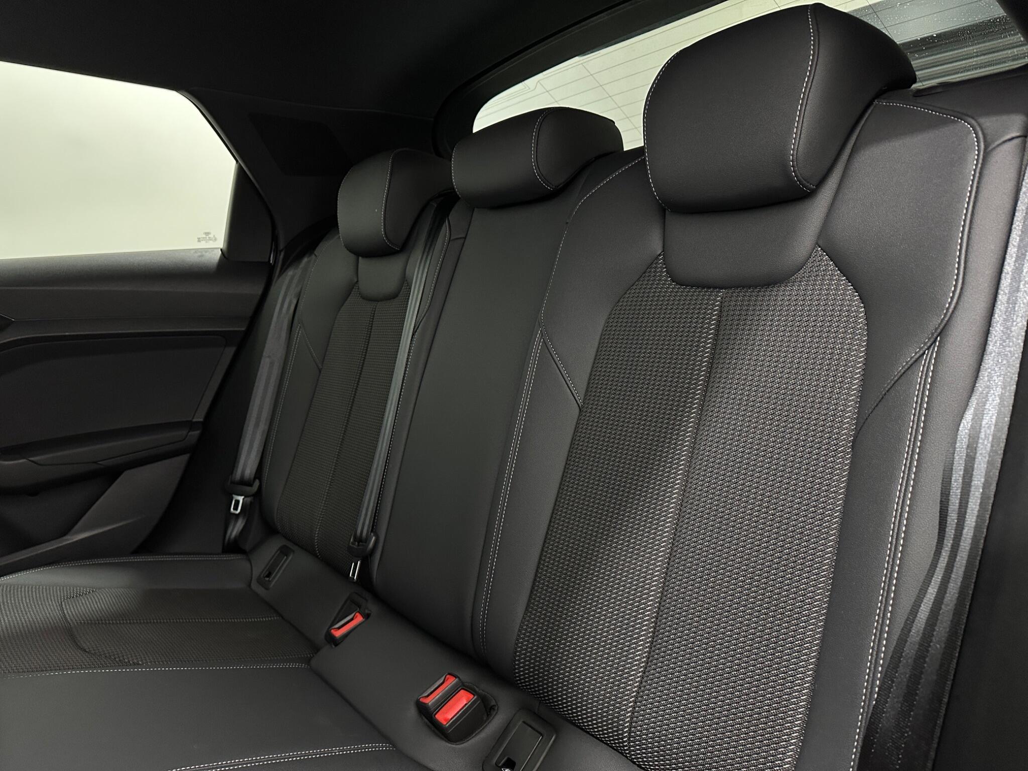 Audi A1 view 38