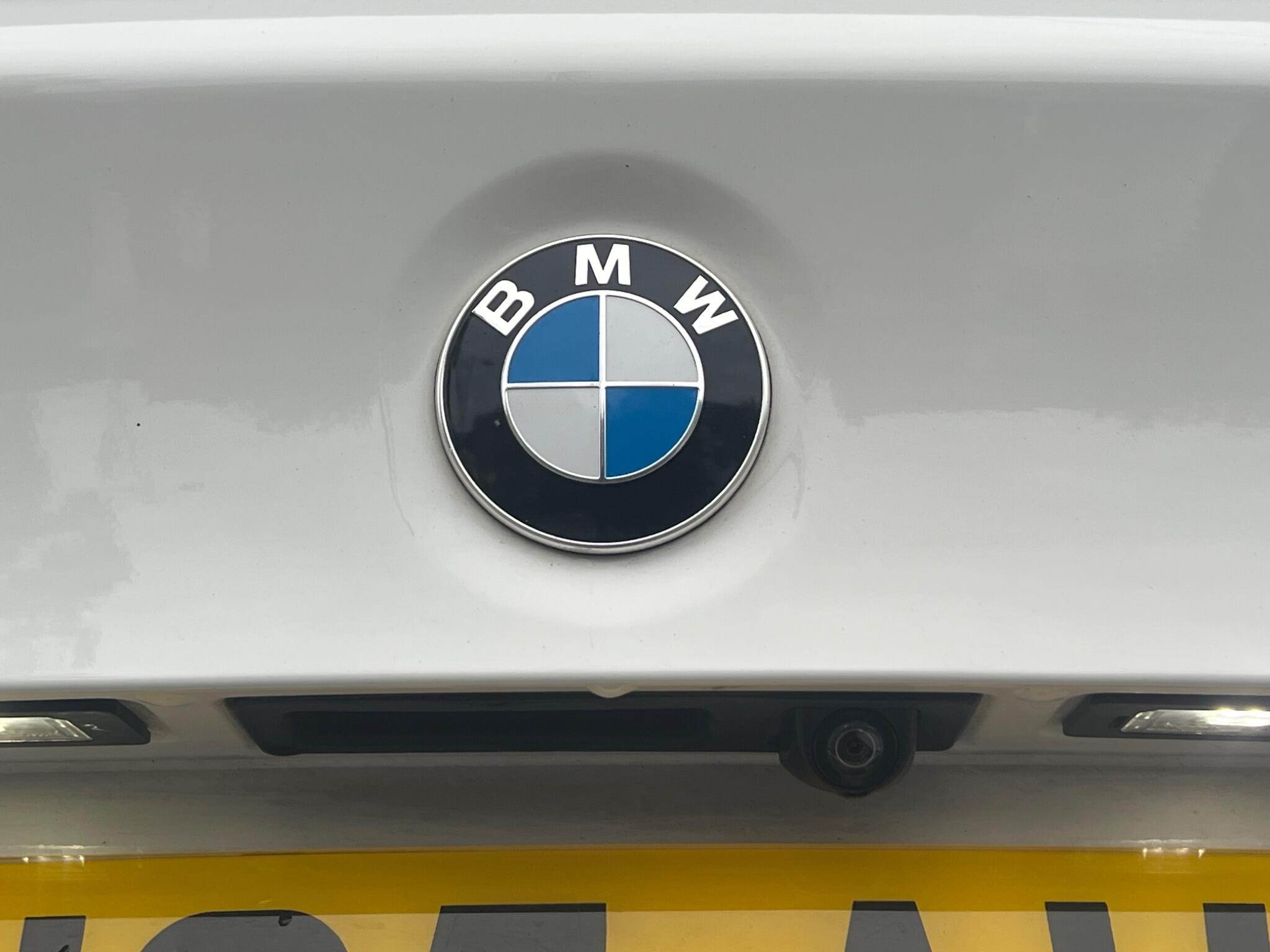 BMW 4 Series view 18