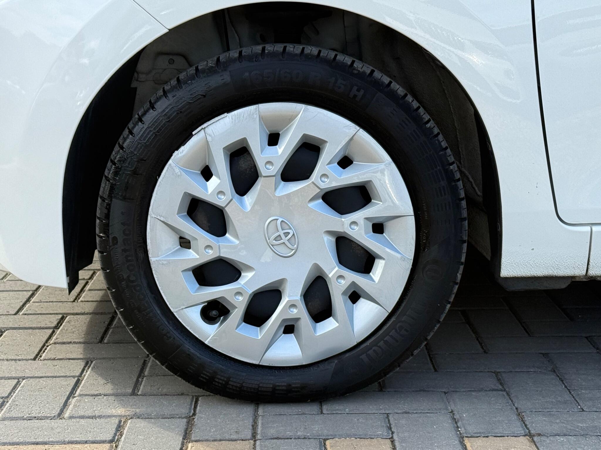 Toyota Aygo view 15