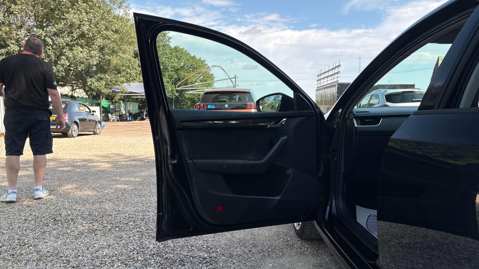 Skoda Octavia view 40