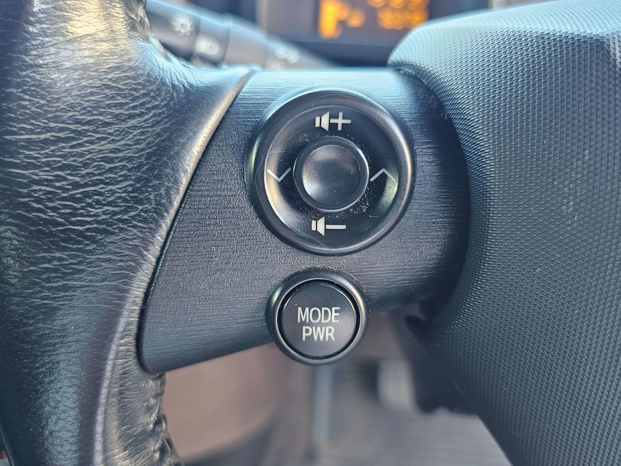 Toyota Iq view 26