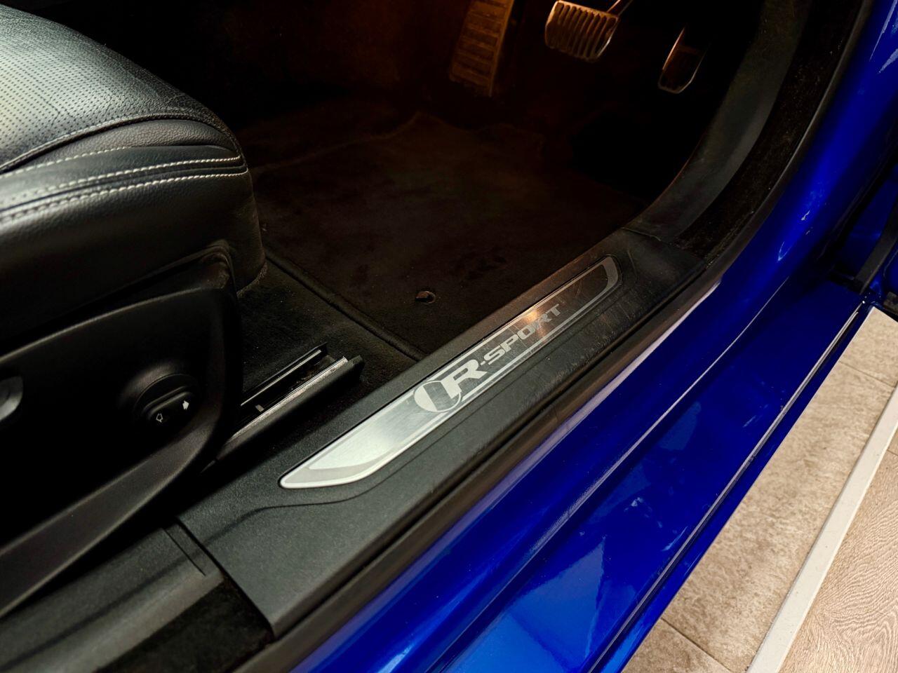 Jaguar XF view 24