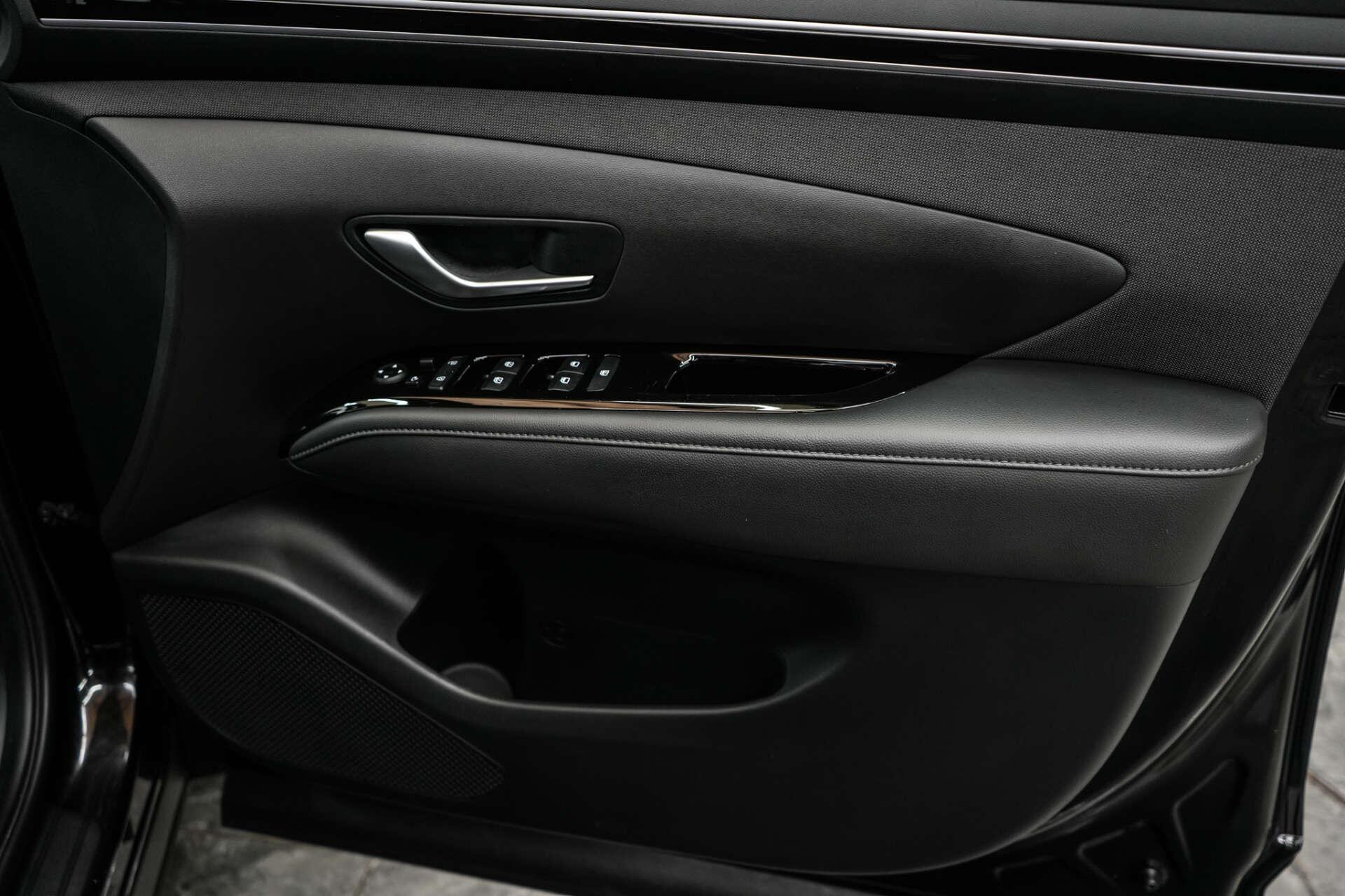 Hyundai Tucson view 18