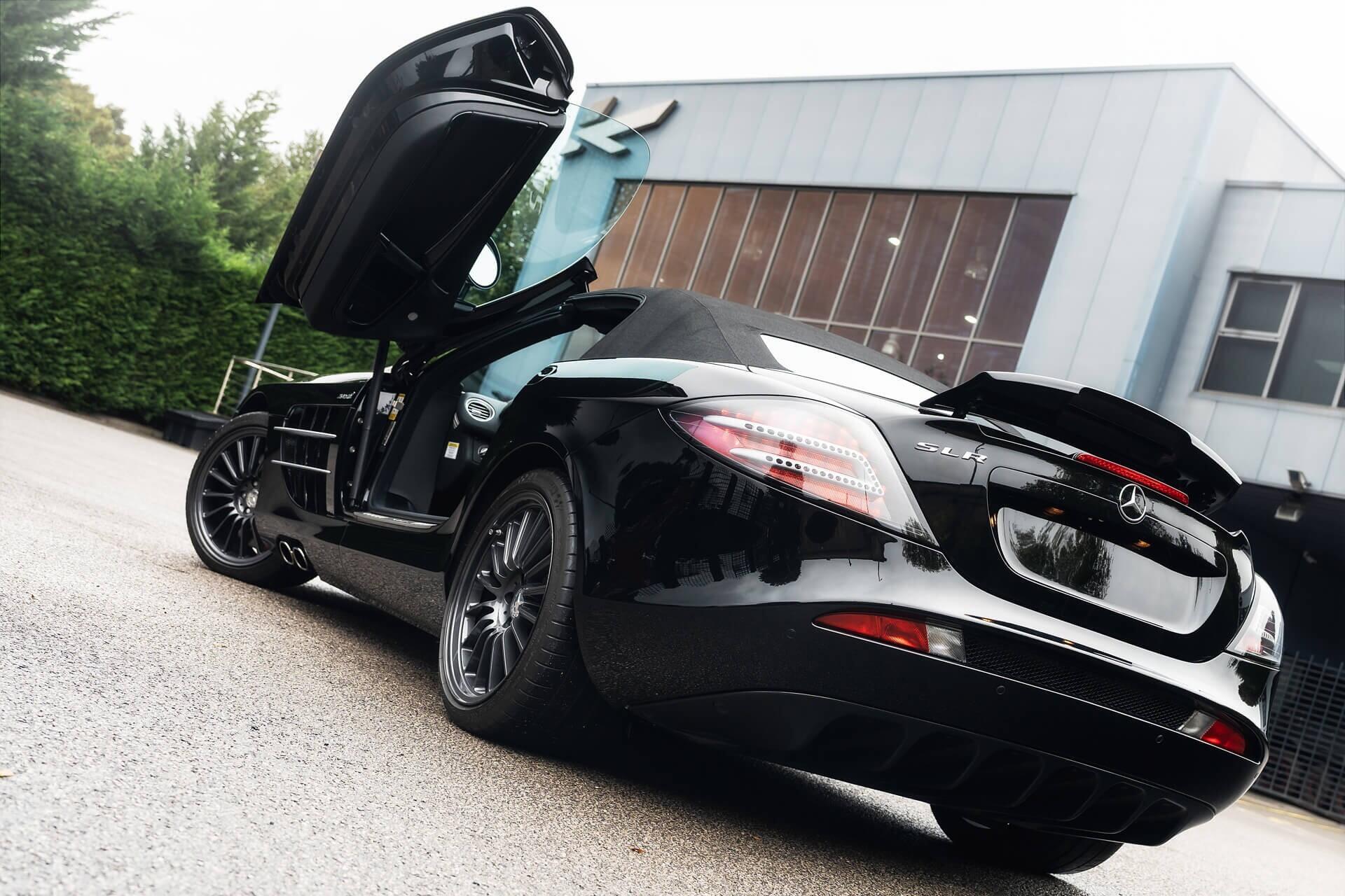 Mercedes-Benz SLR view 31